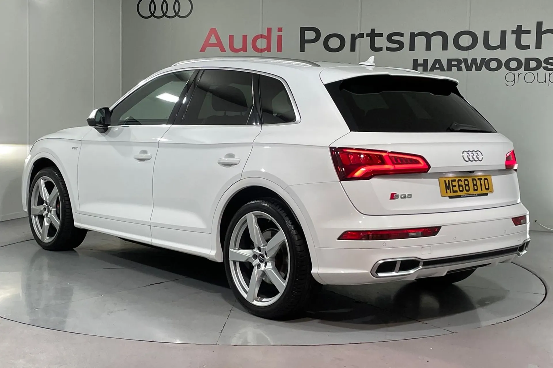 Audi Q5 thumbnail image number 12