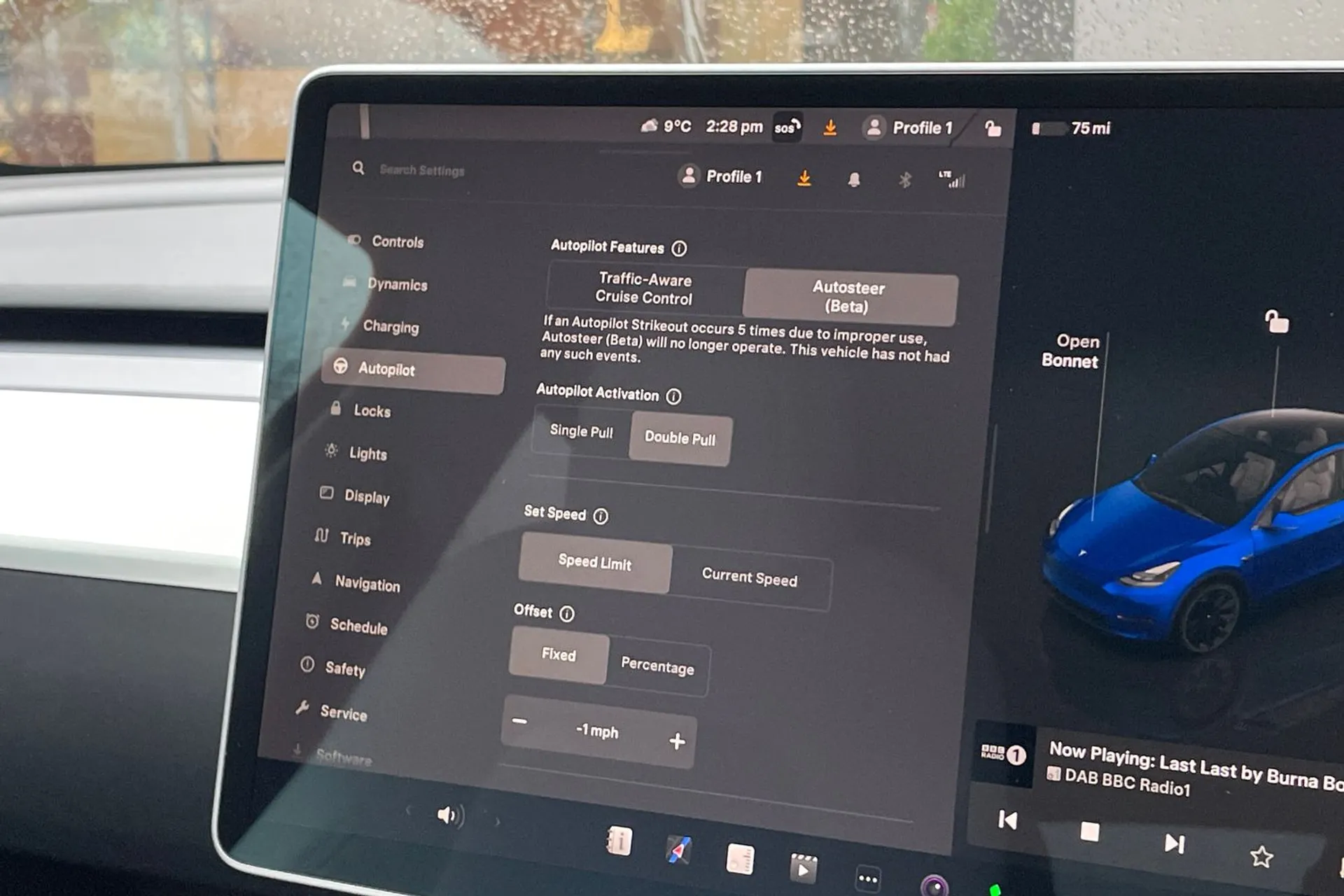 TESLA MODEL Y thumbnail image number 46