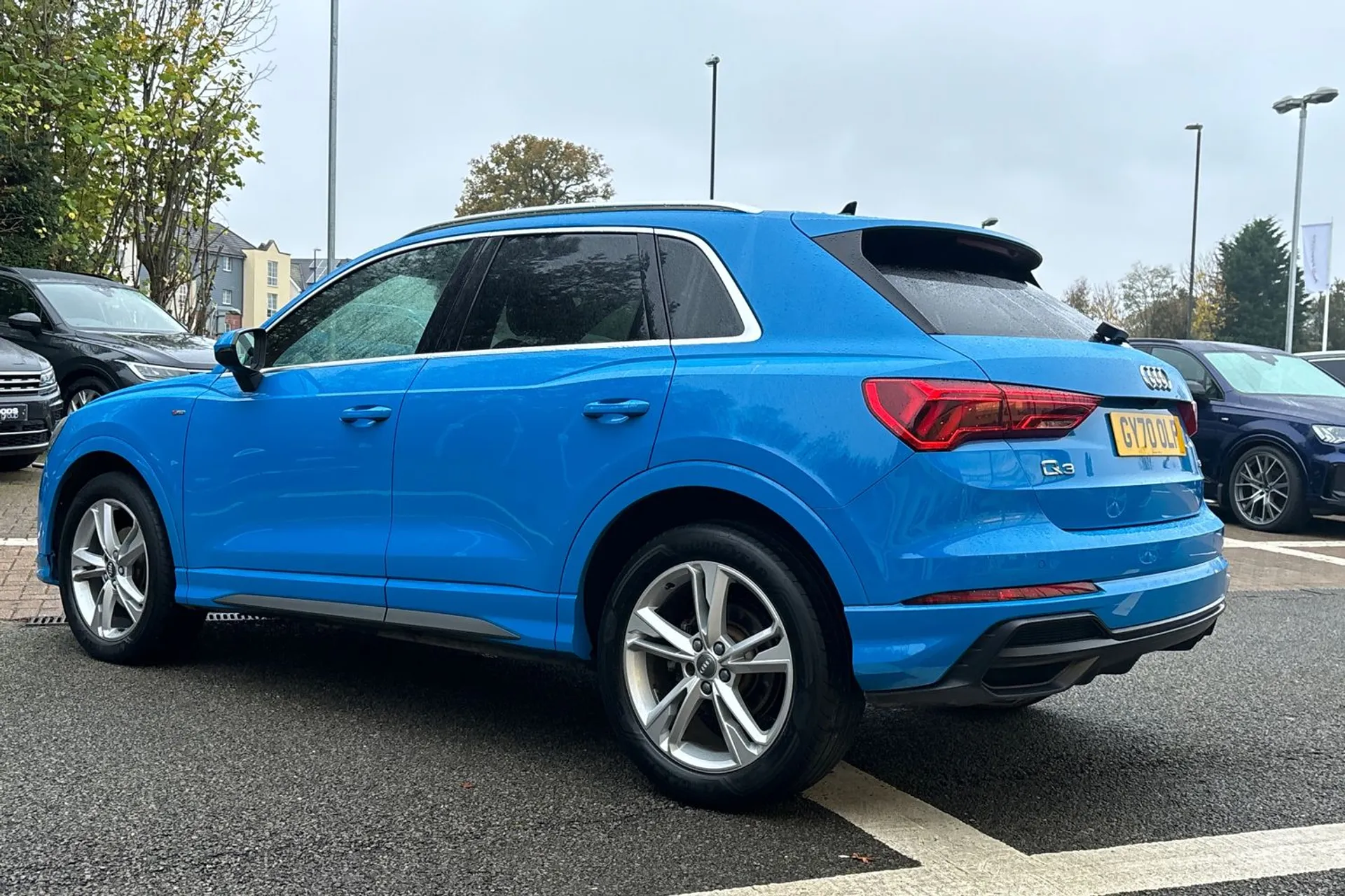 Audi Q3 thumbnail image number 8