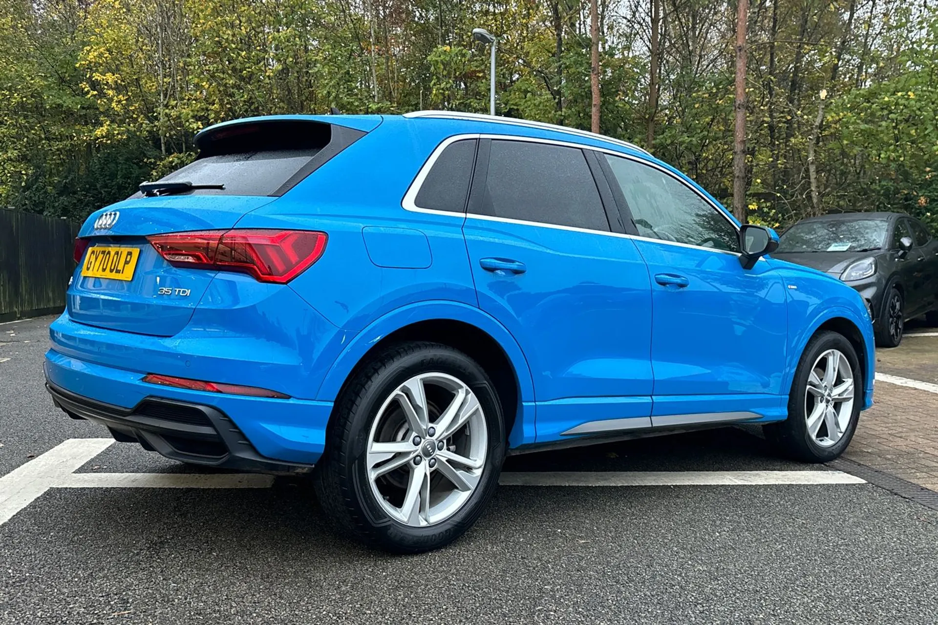 Audi Q3 thumbnail image number 6