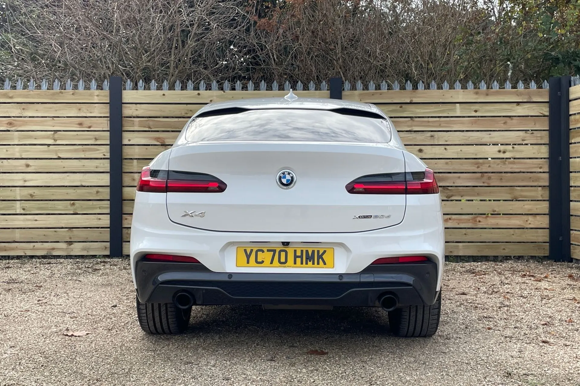 BMW X4 thumbnail image number 8