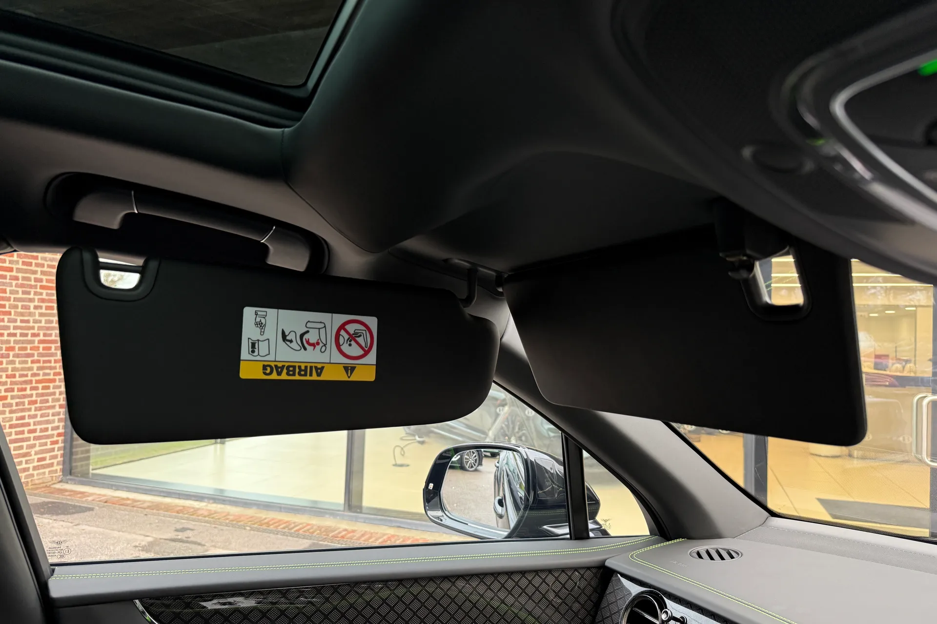 Bentley BENTAYGA thumbnail image number 43