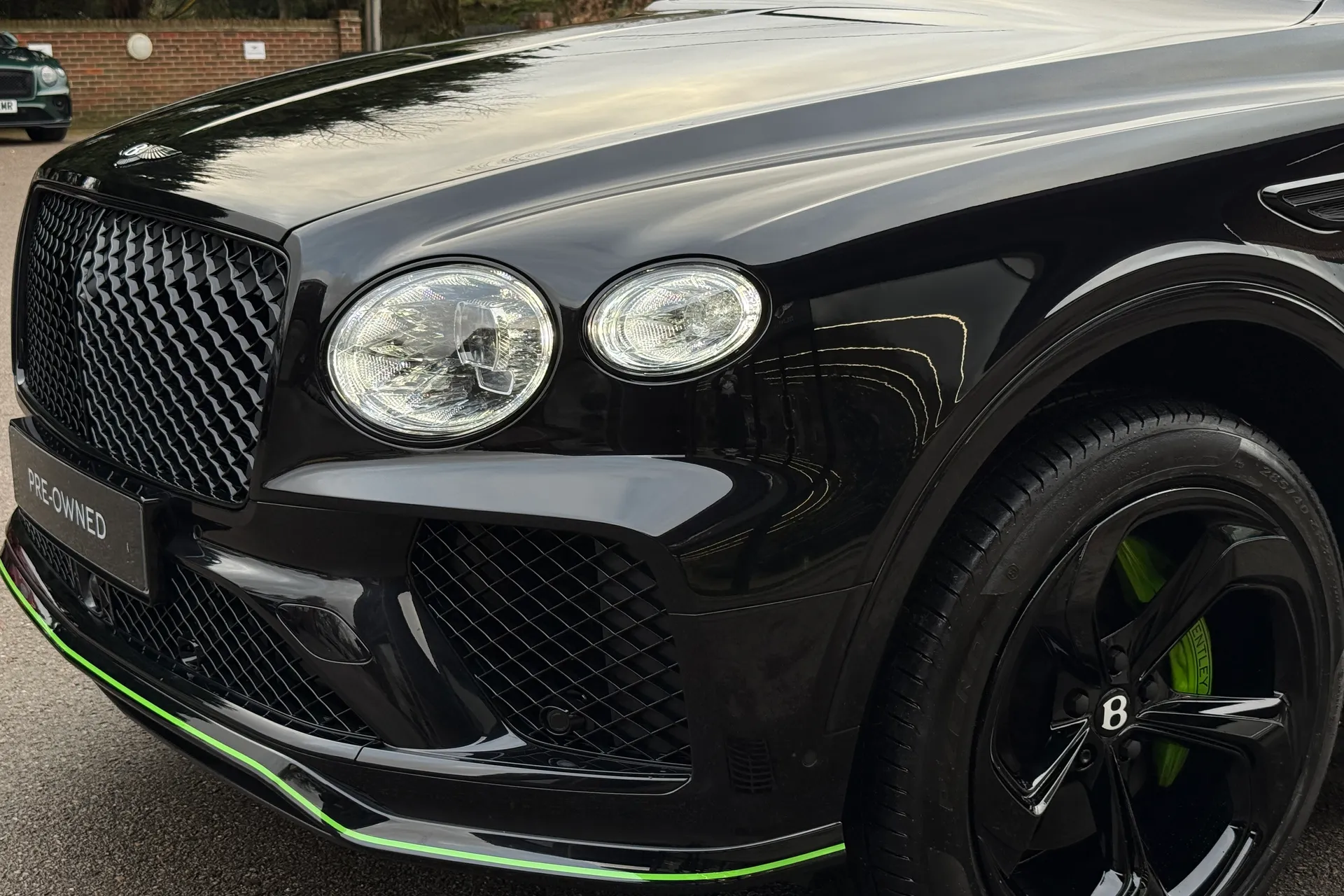 Bentley BENTAYGA thumbnail image number 36