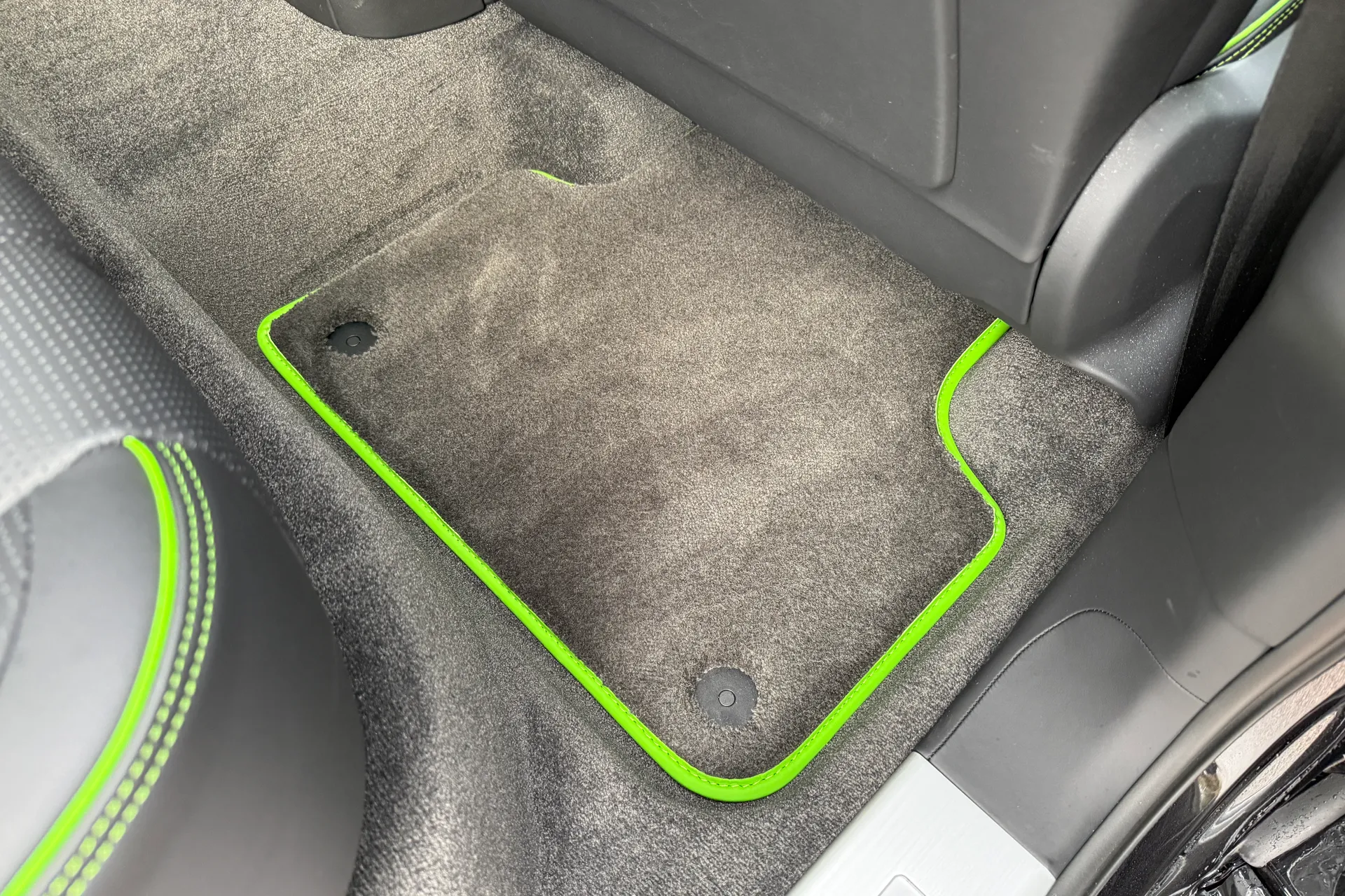 Bentley BENTAYGA thumbnail image number 27