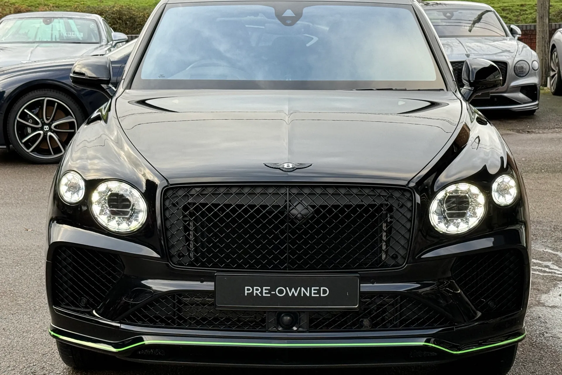 Bentley BENTAYGA thumbnail image number 18