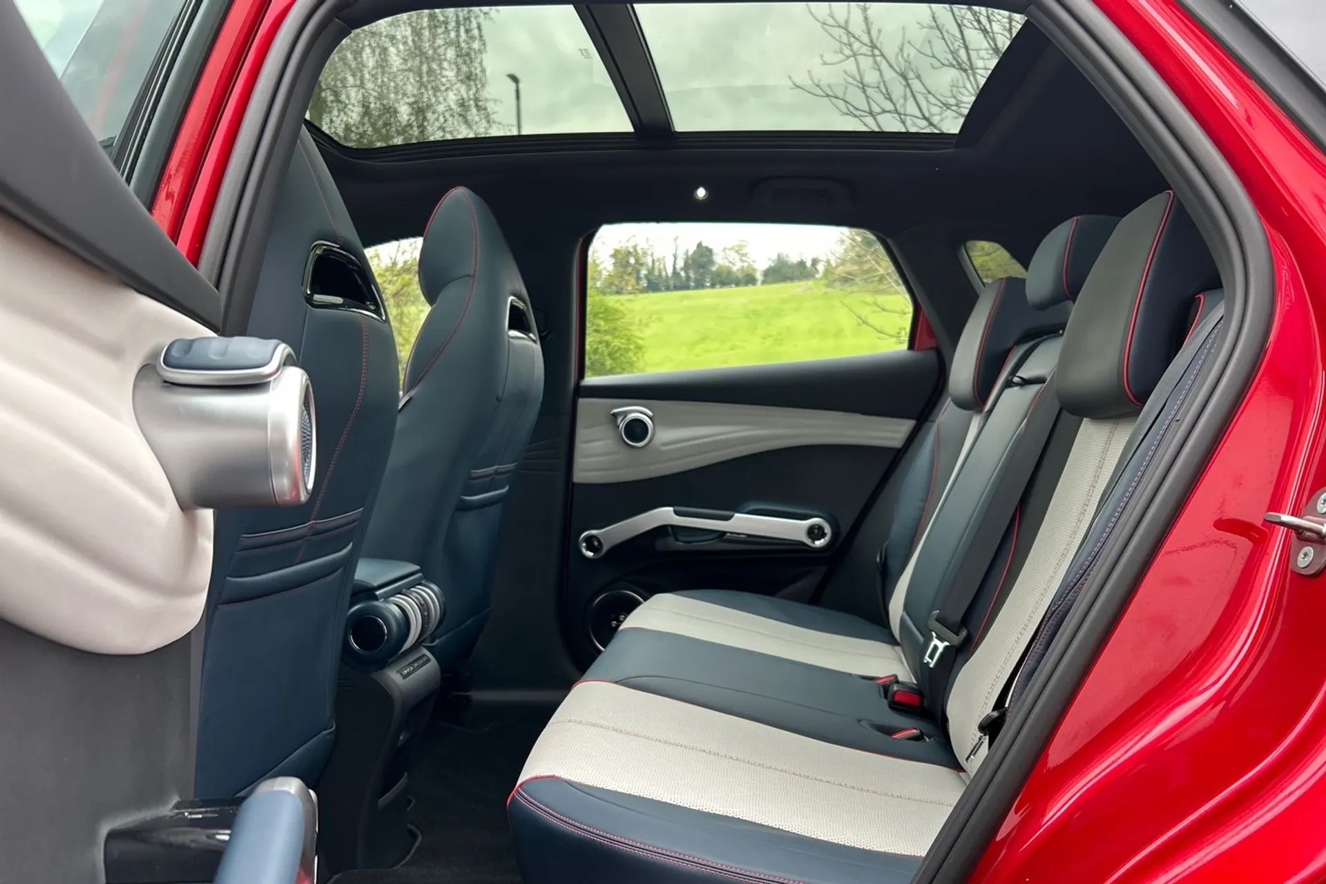 BYD ATTO 3 thumbnail image number 20