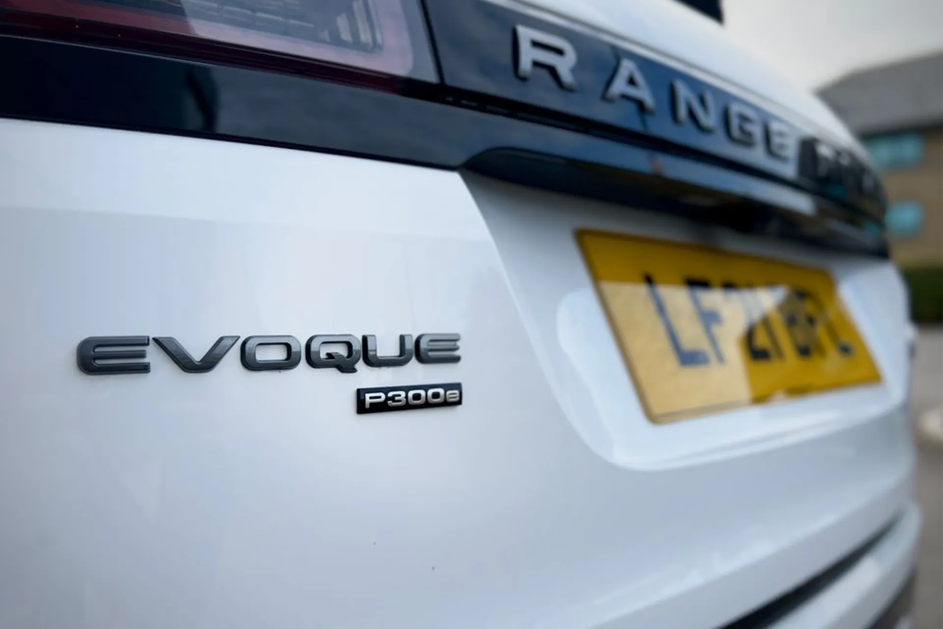 LAND ROVER RANGE ROVER EVOQUE thumbnail image number 50