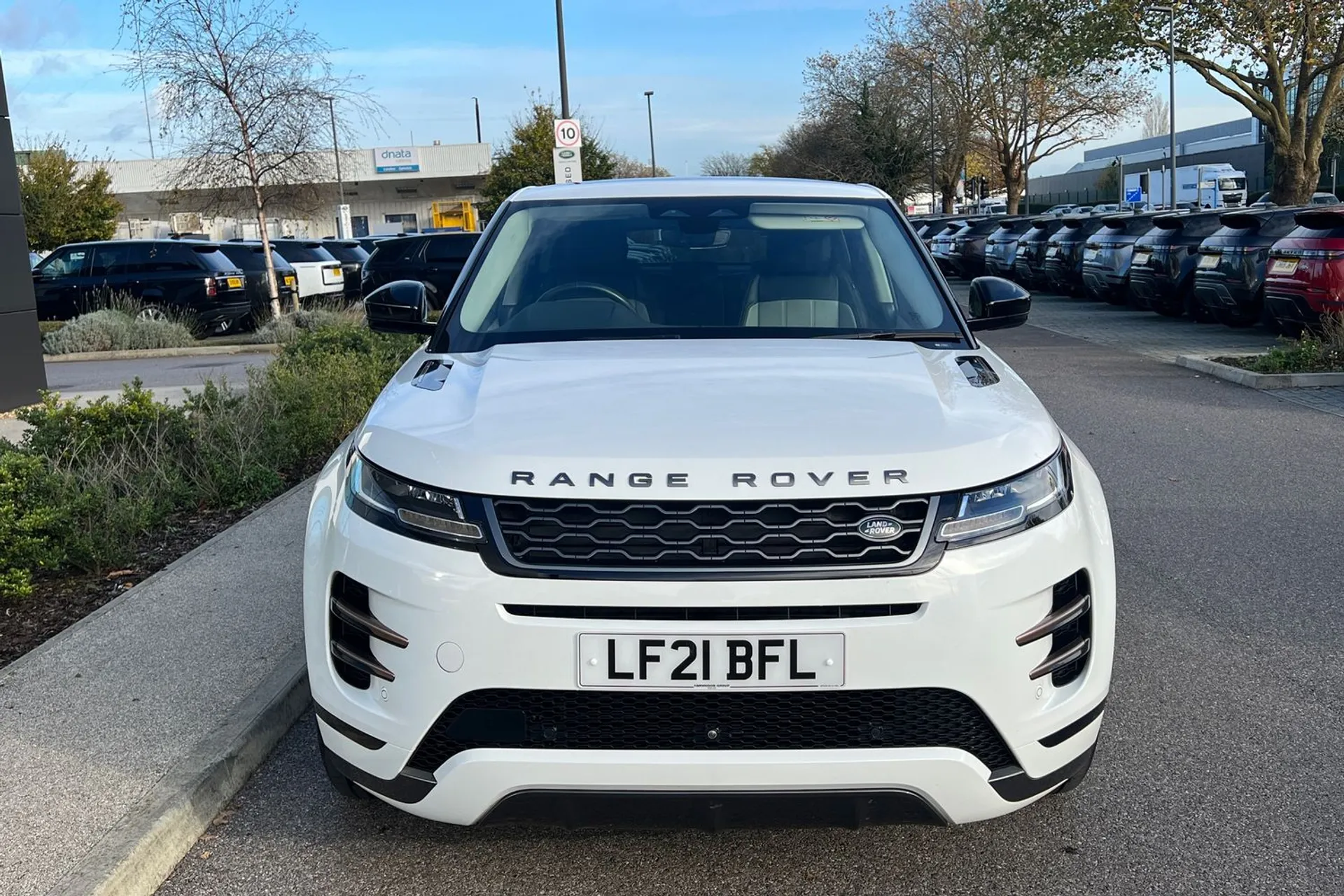 LAND ROVER RANGE ROVER EVOQUE thumbnail image number 13