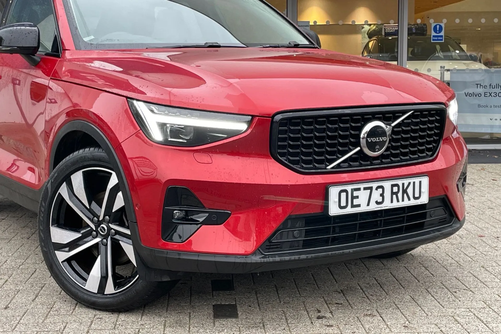 Volvo XC40 thumbnail image number 6