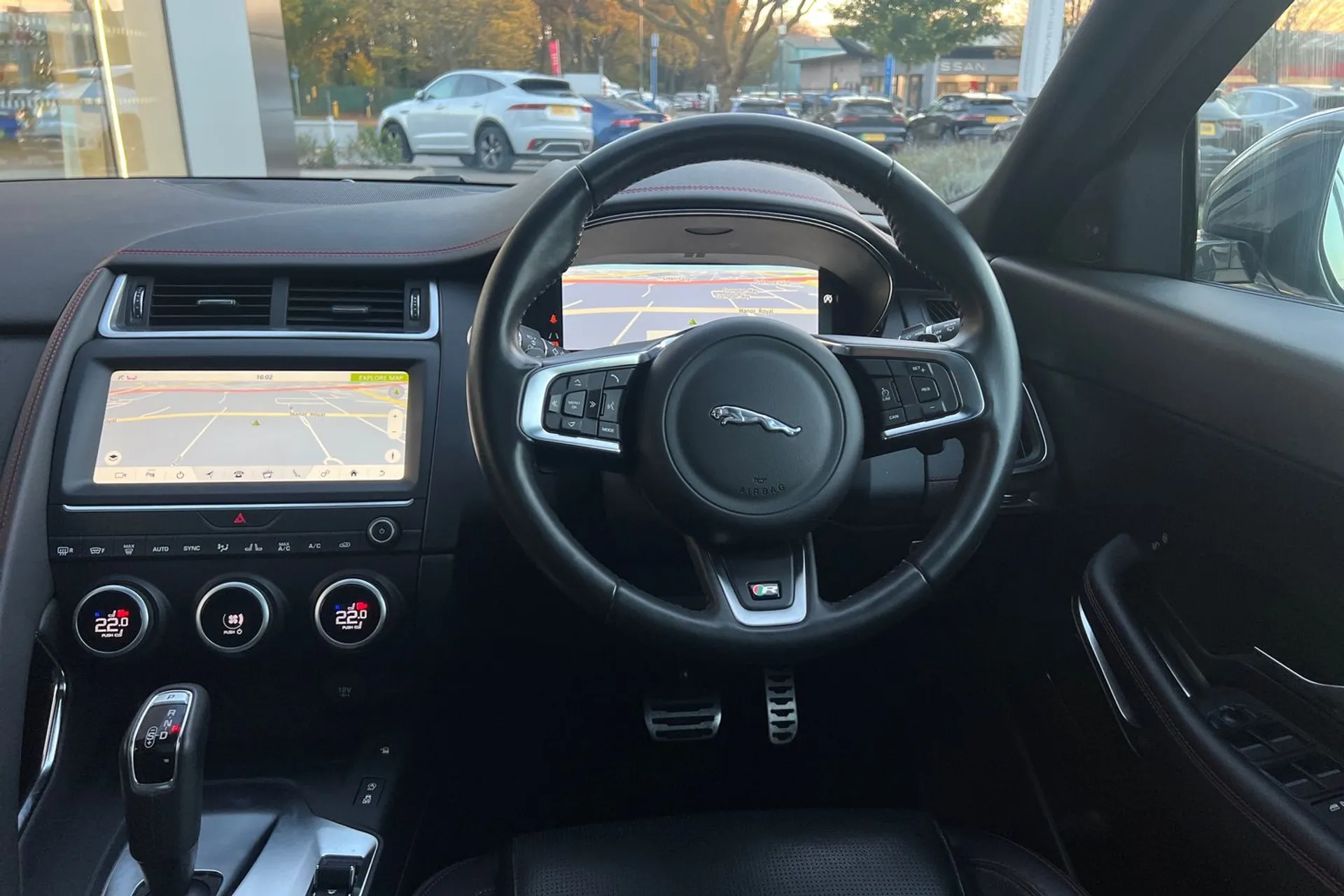 Jaguar E-PACE thumbnail image number 19