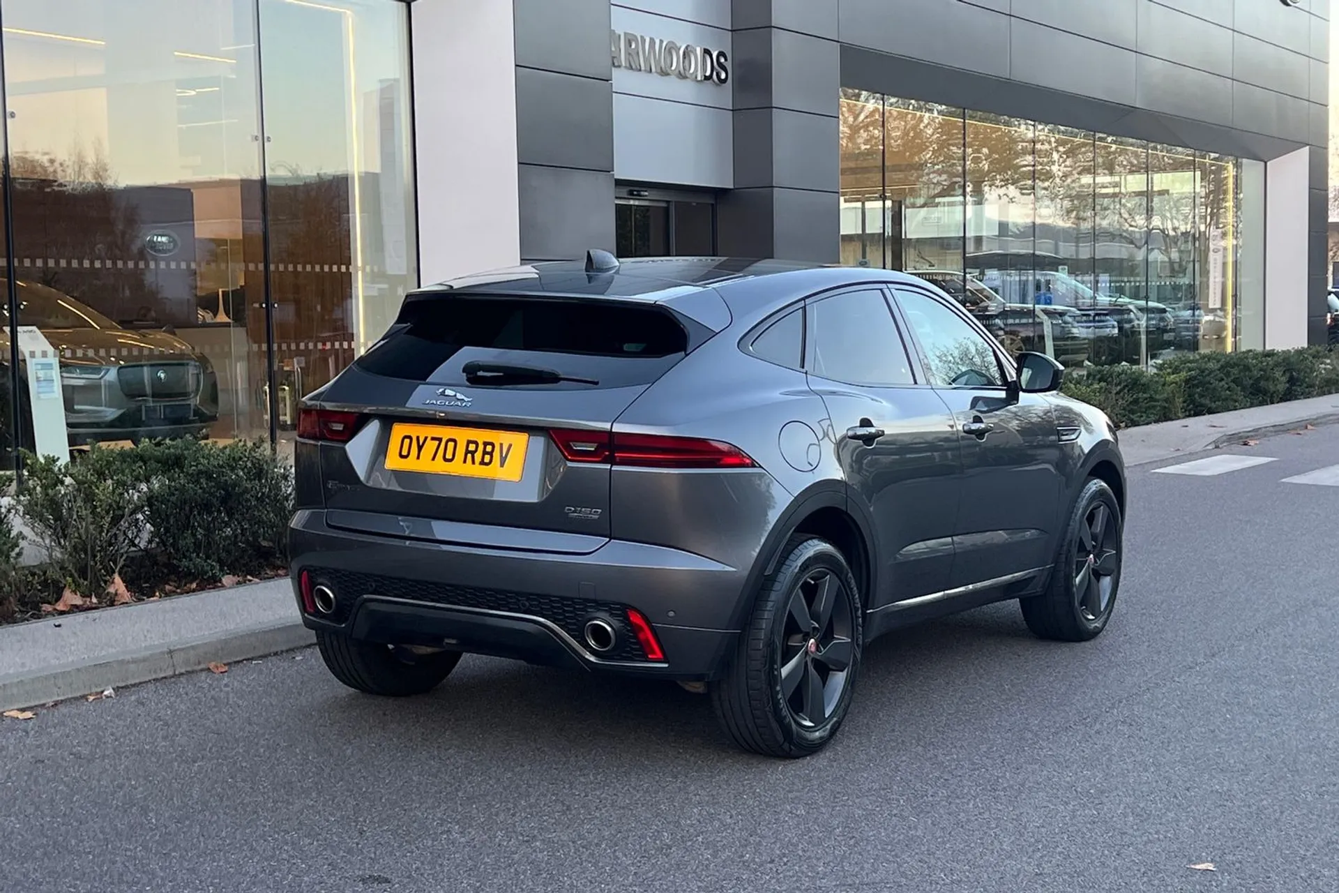 Jaguar E-PACE thumbnail image number 9