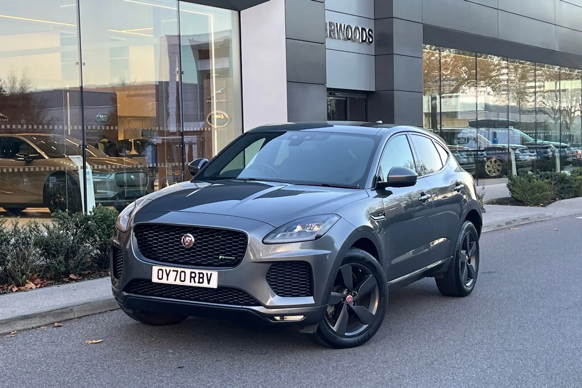 Jaguar E-PACE thumbnail image number 12