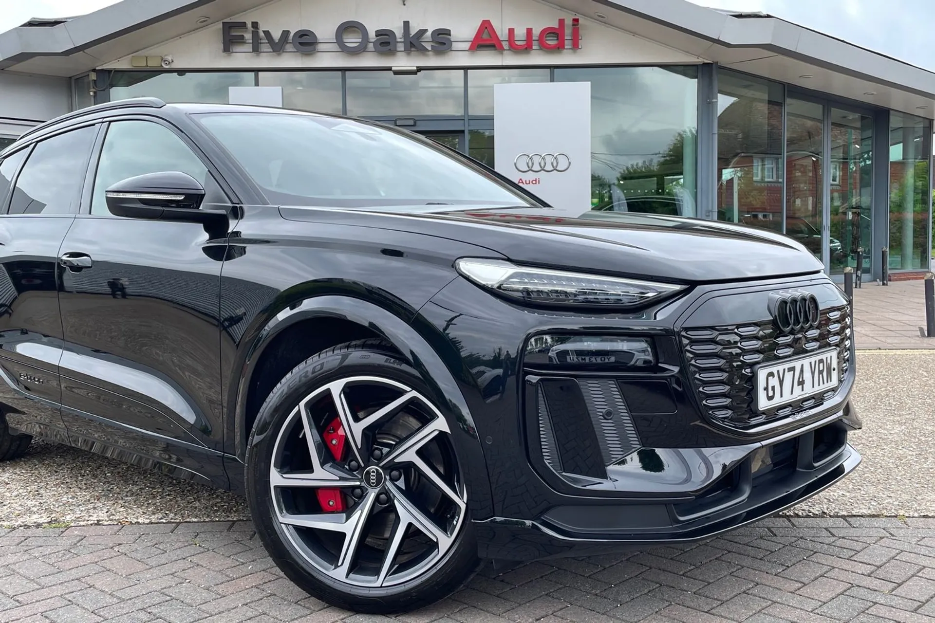 Audi Q6 thumbnail image number 20