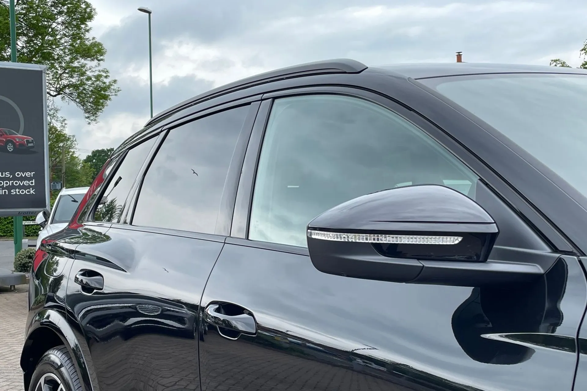 Audi Q6 thumbnail image number 45