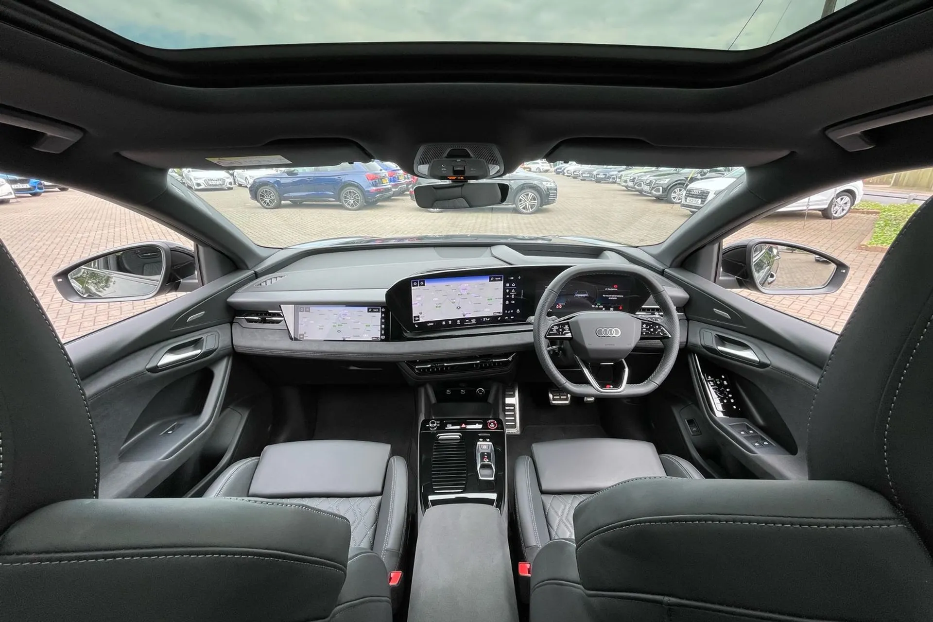 Audi Q6 thumbnail image number 3