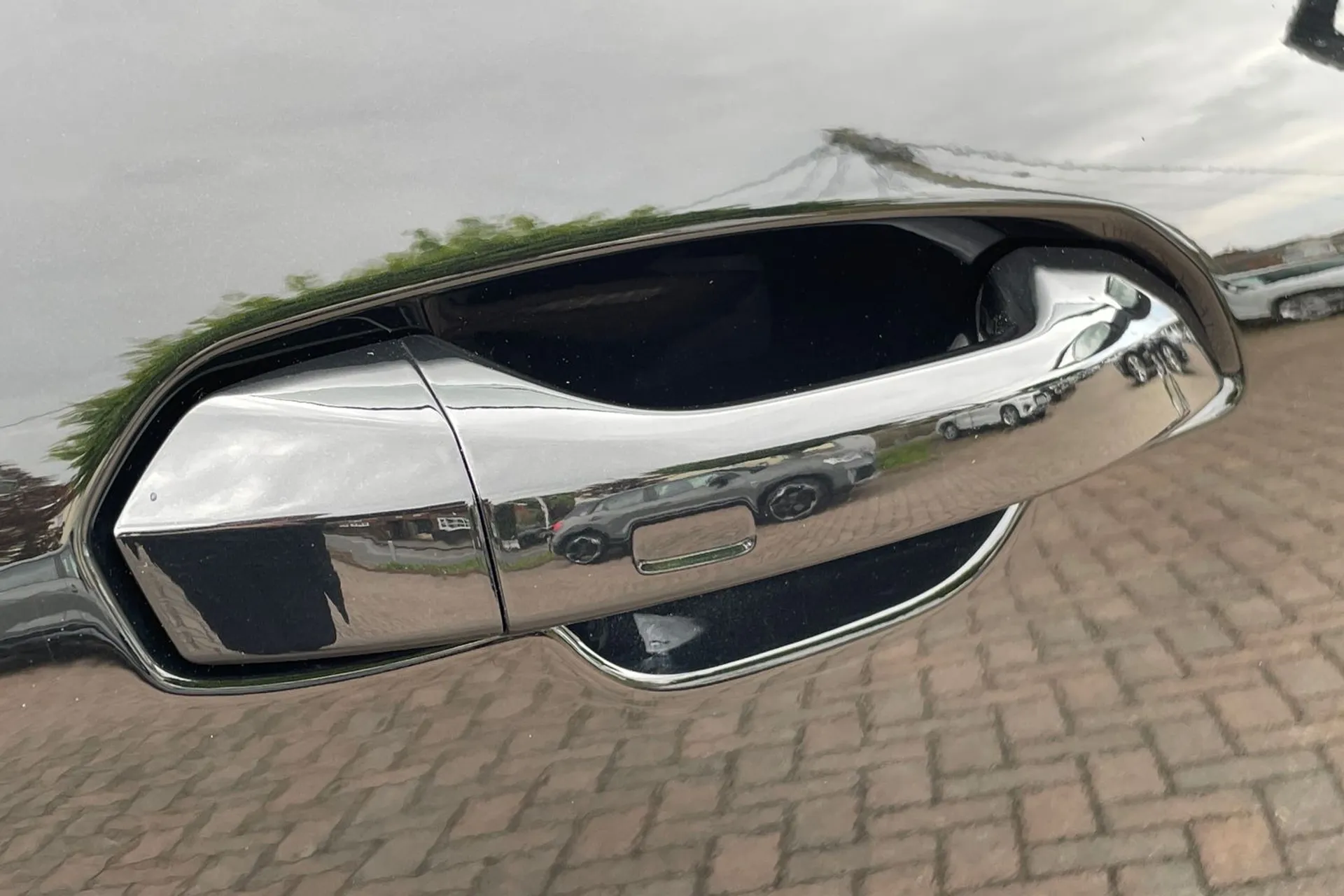 Audi Q6 thumbnail image number 49