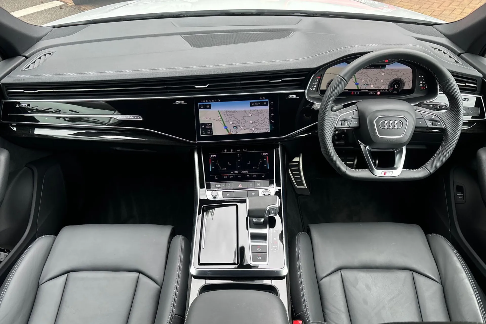 Audi Q7 thumbnail image number 32