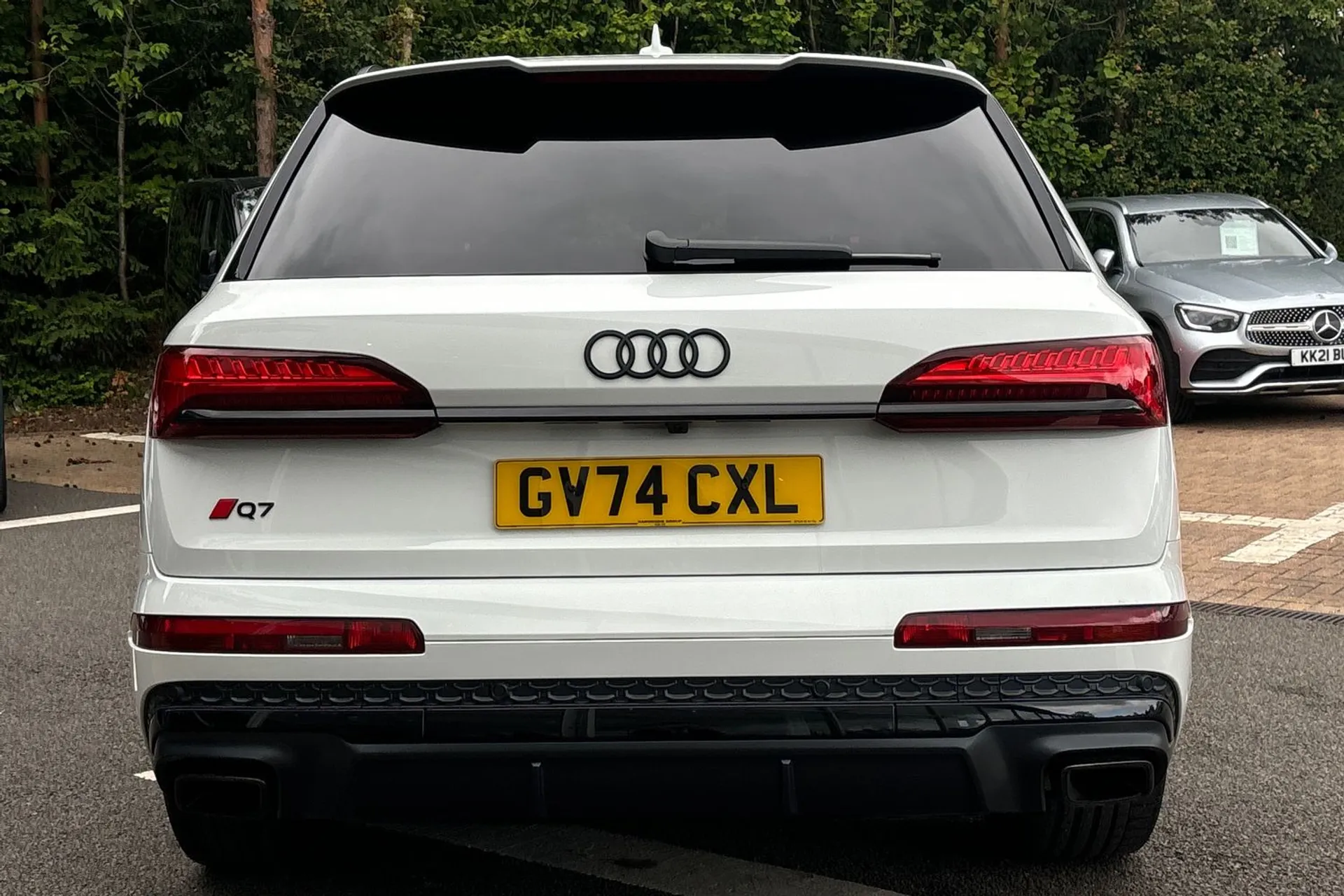 Audi Q7 thumbnail image number 8