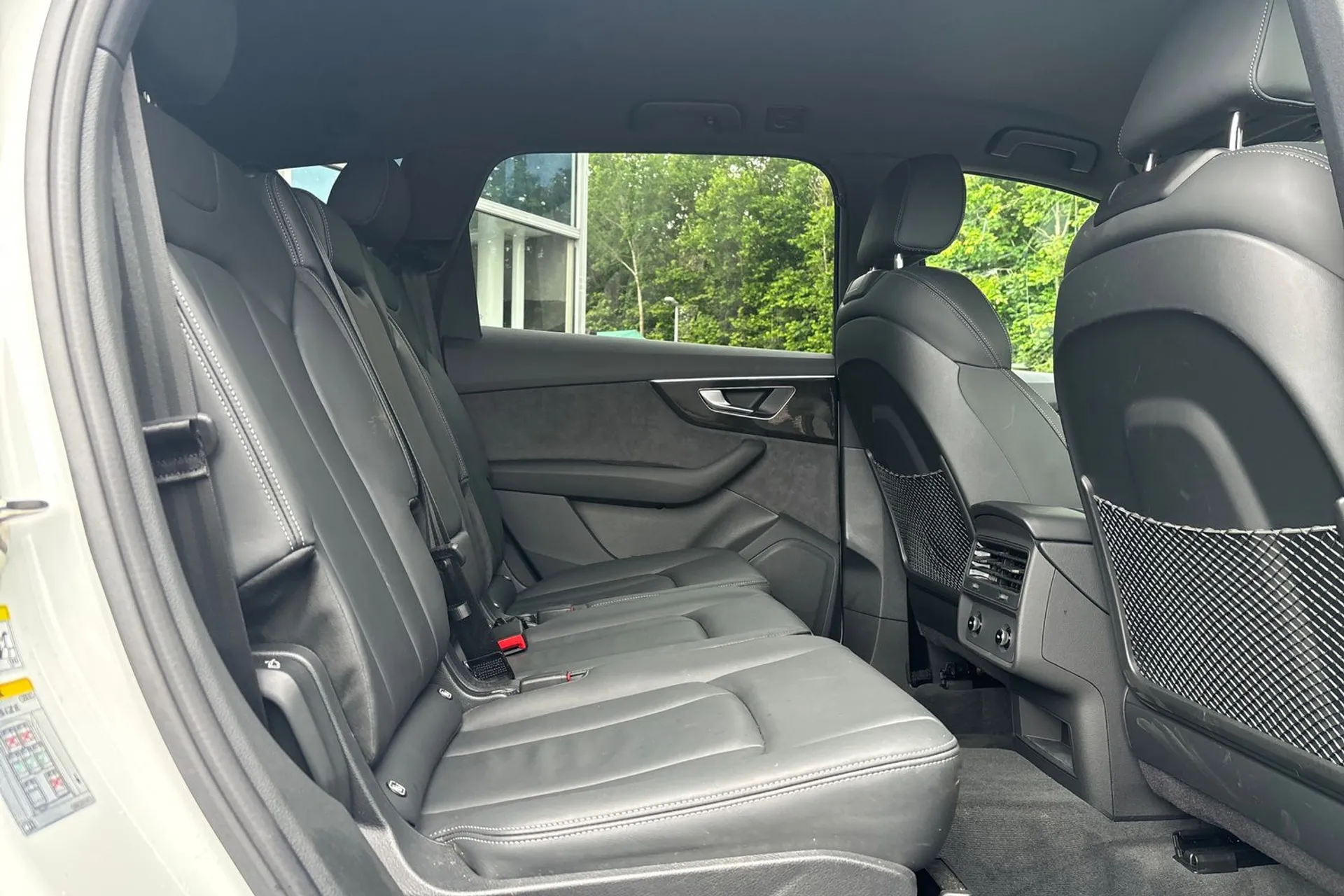 Audi Q7 thumbnail image number 22