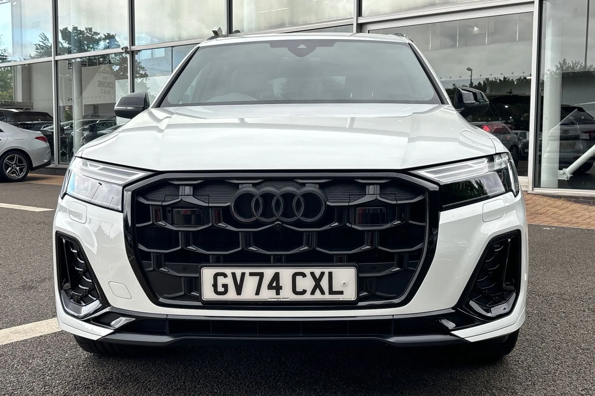 Audi Q7 thumbnail image number 12