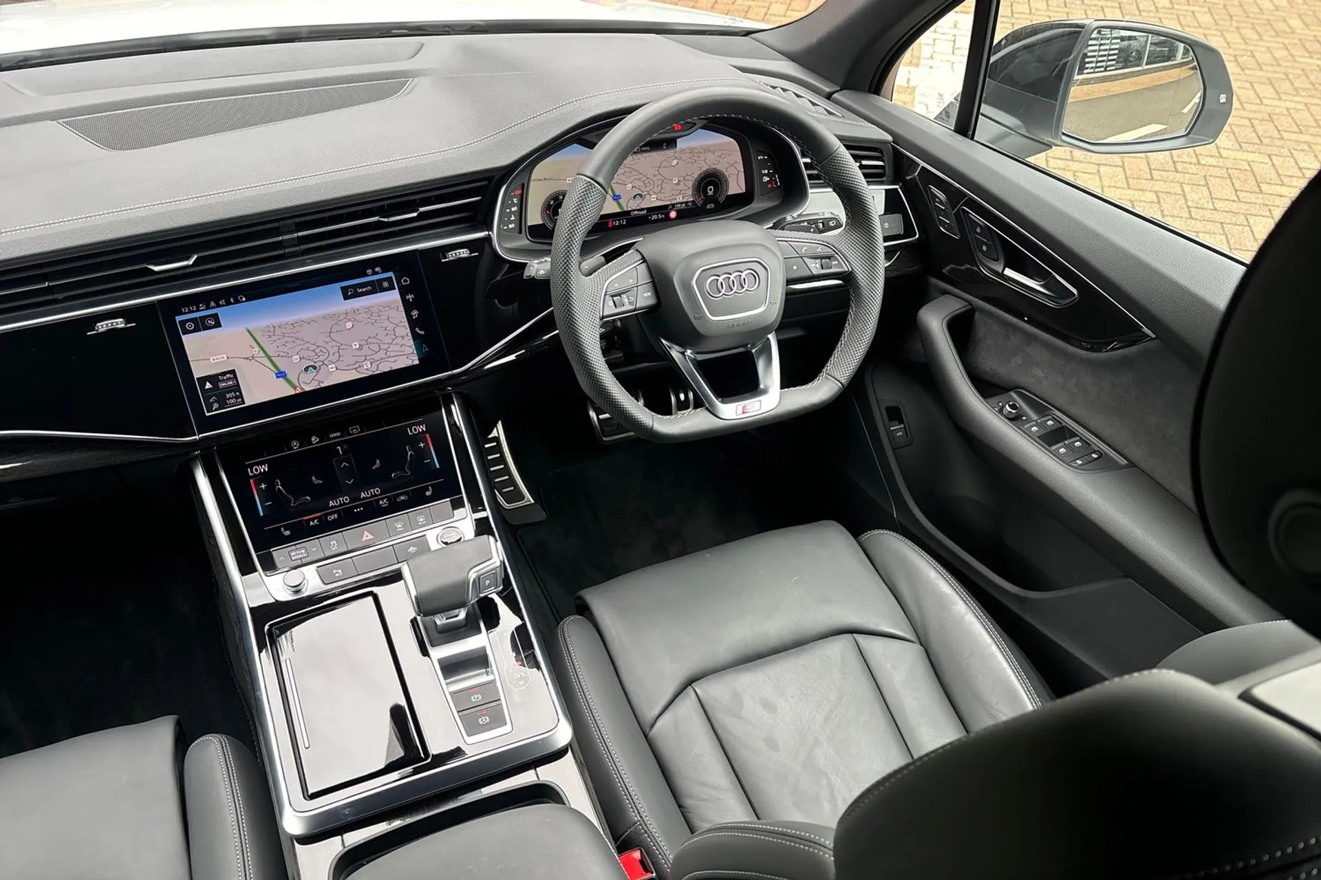 Audi Q7 thumbnail image number 34