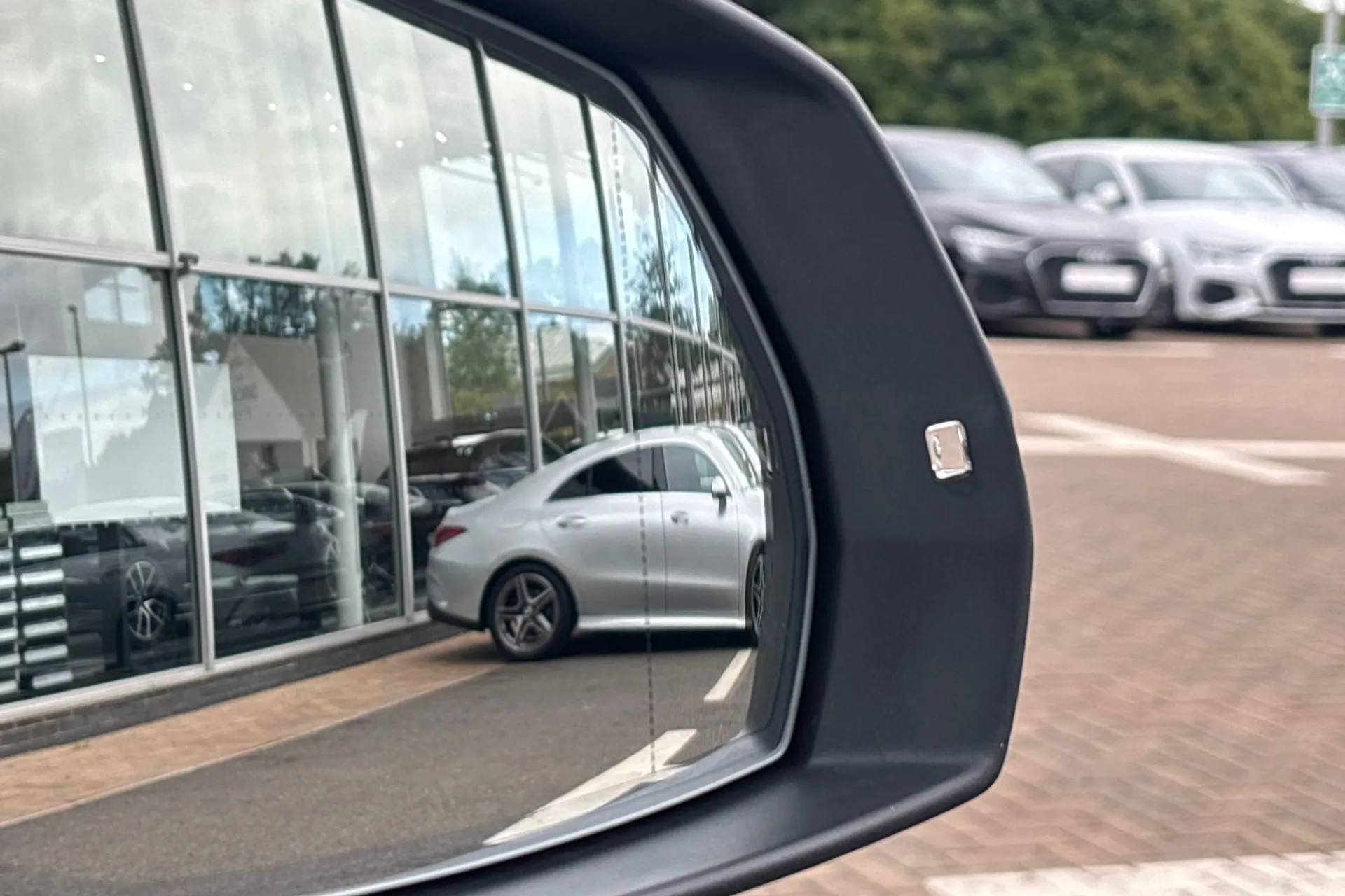 Audi Q7 thumbnail image number 49