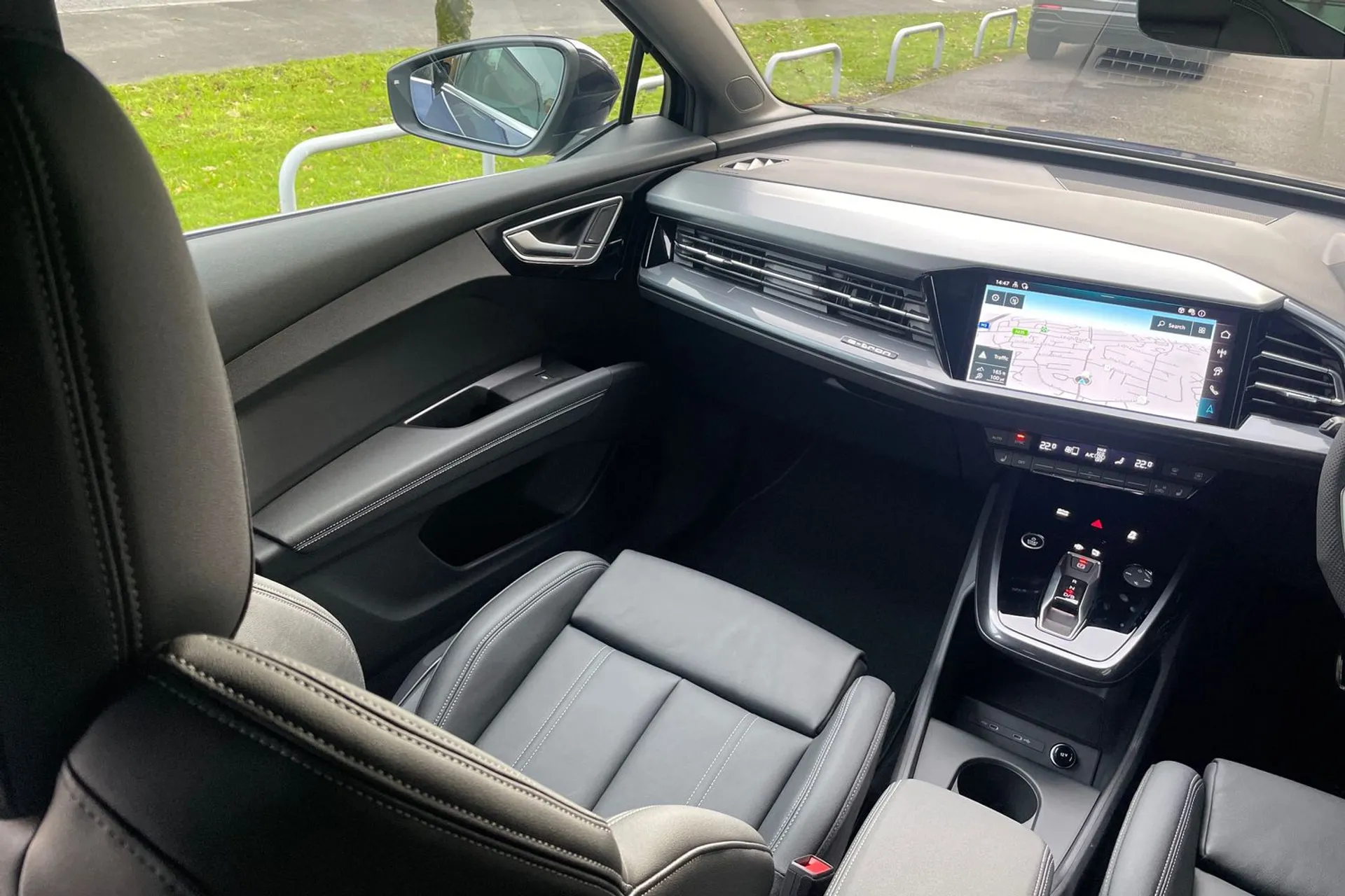 Audi Q4 thumbnail image number 64