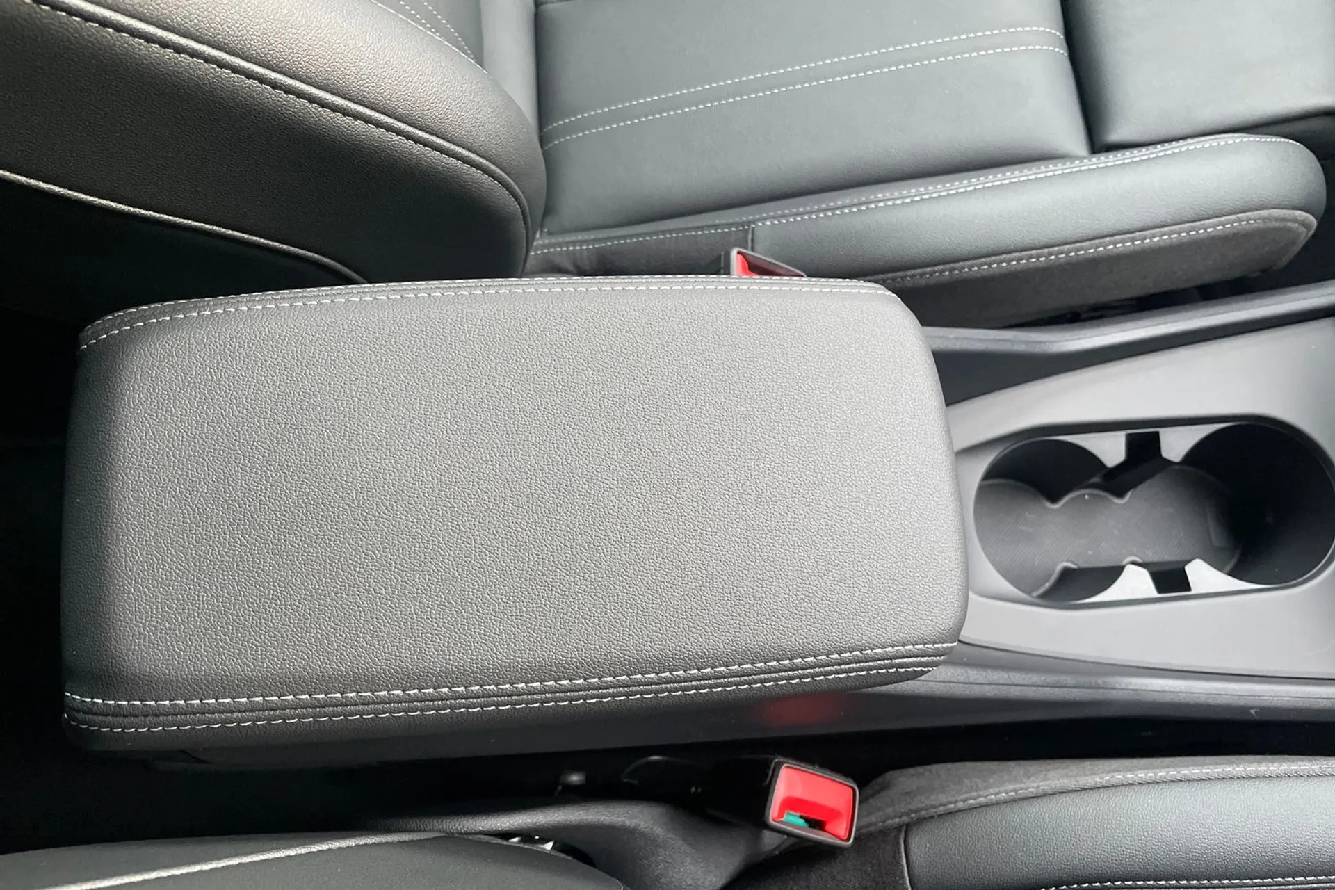 Audi Q4 thumbnail image number 80