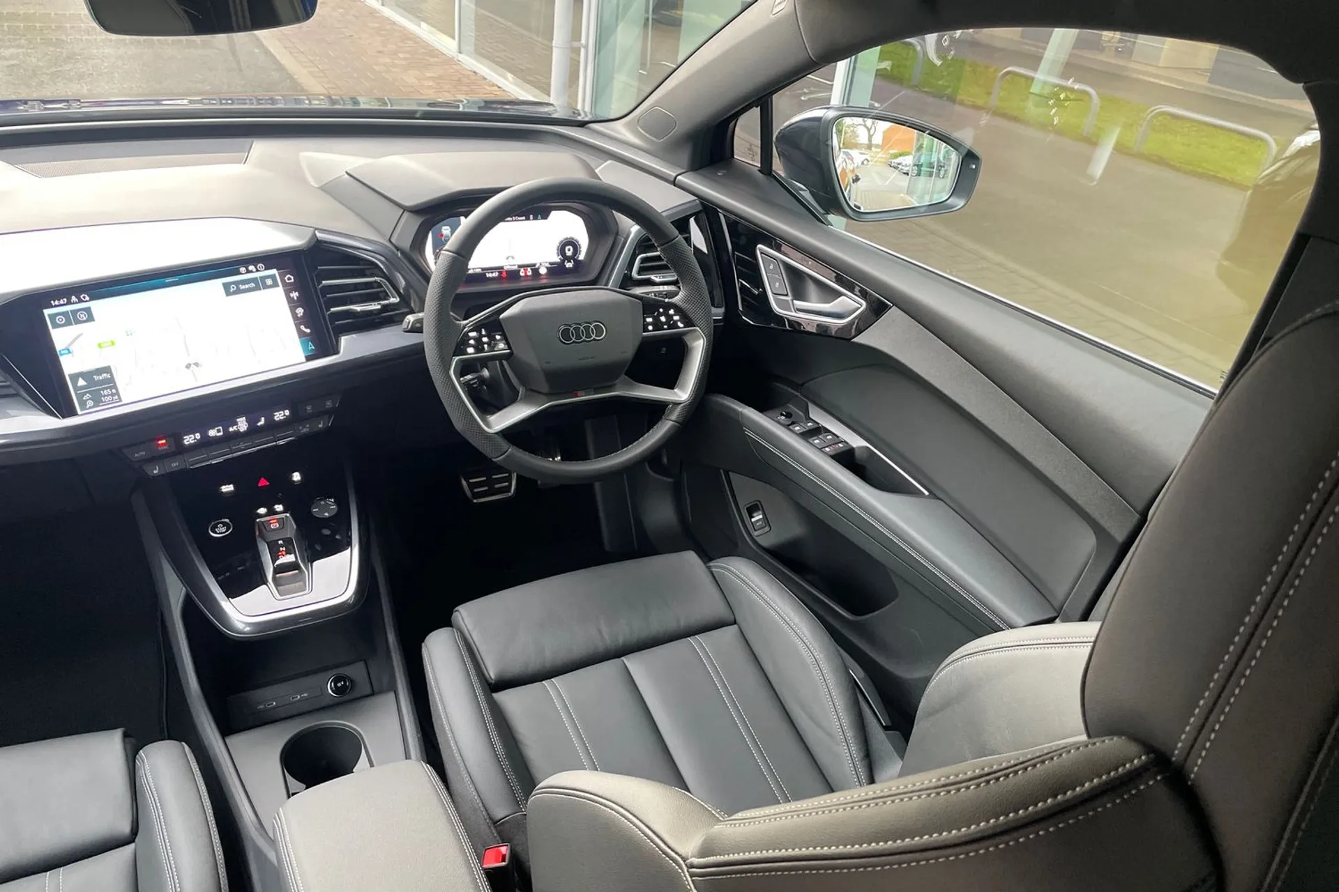 Audi Q4 thumbnail image number 66