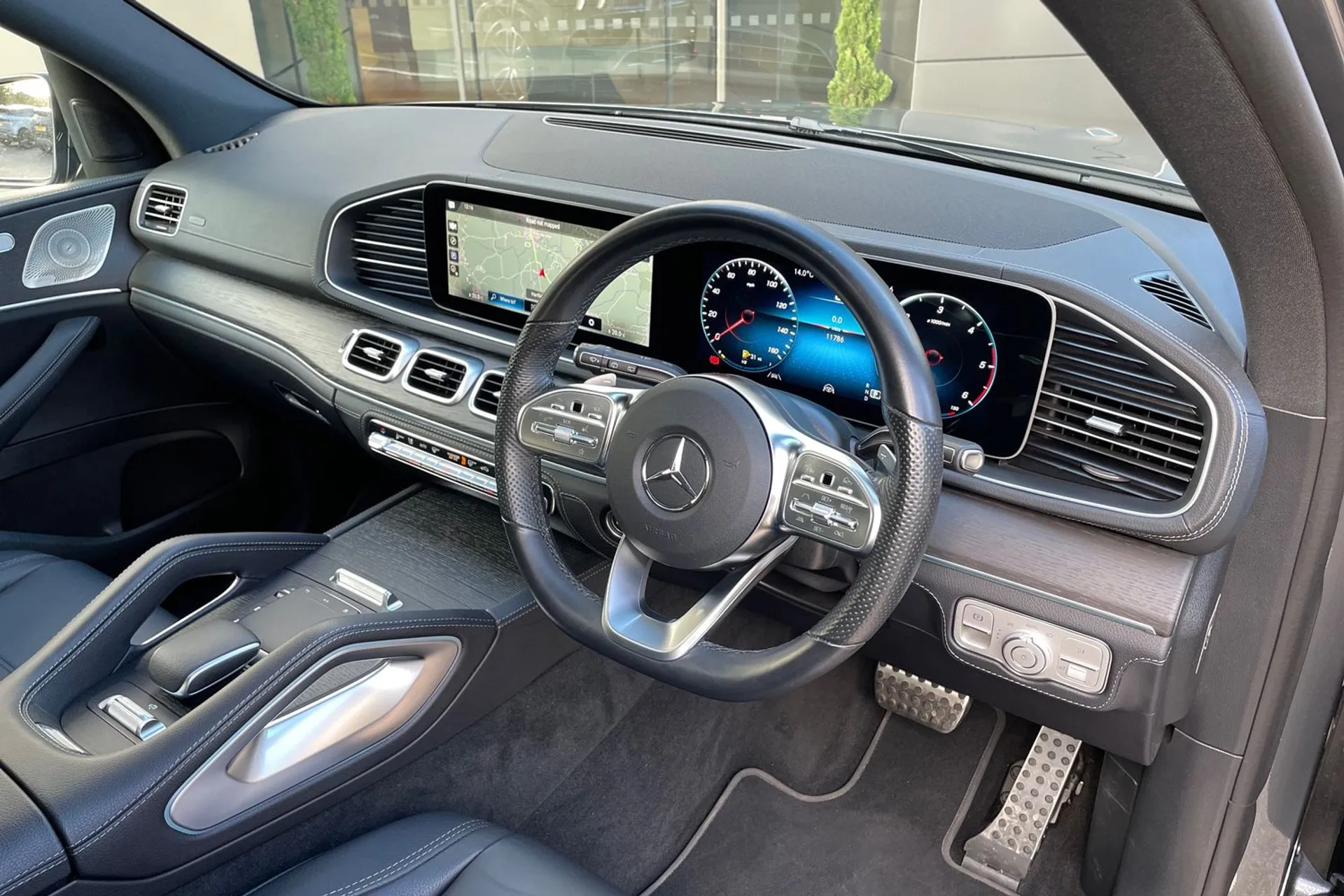 MERCEDES-BENZ GLE thumbnail image number 26