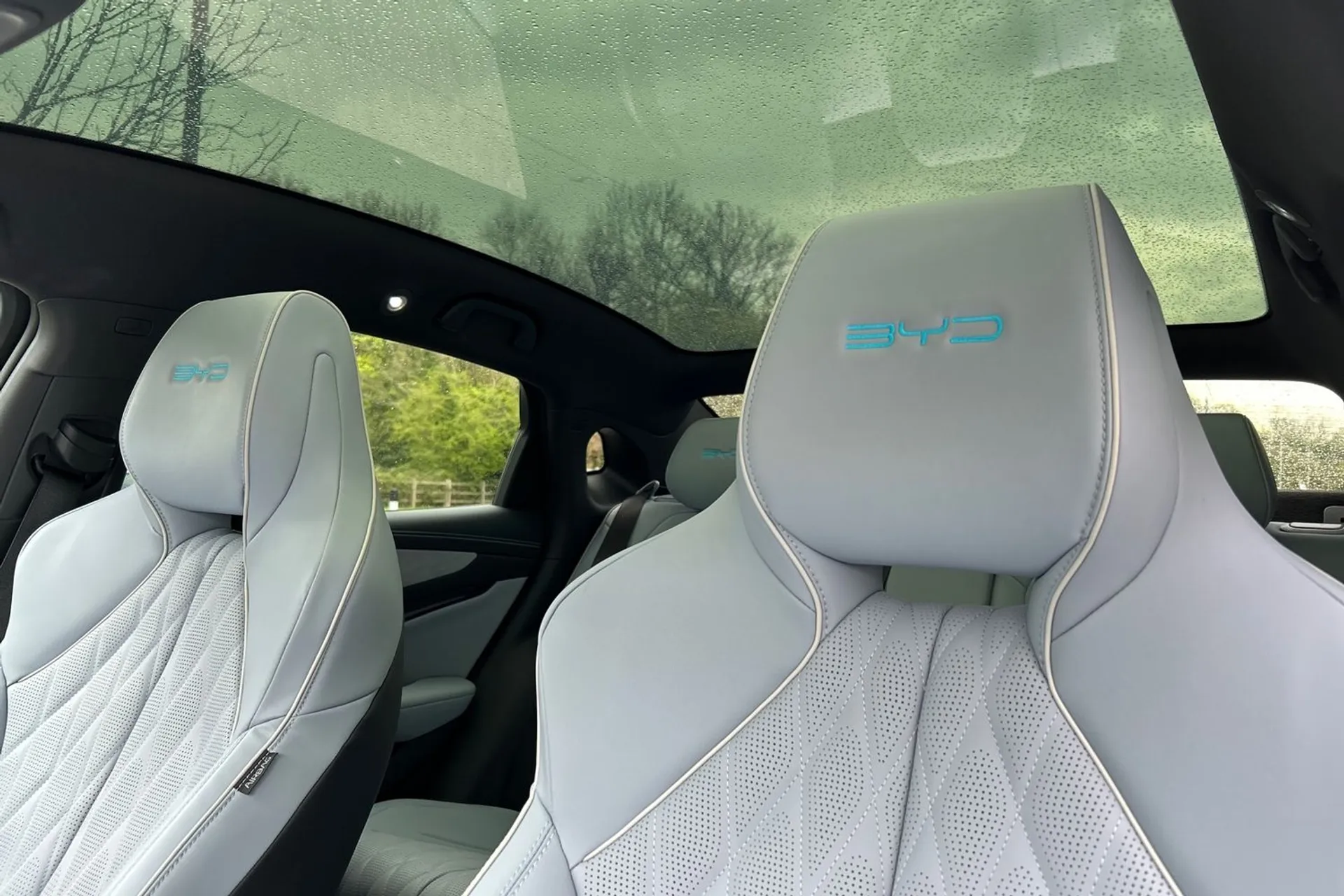 BYD SEAL thumbnail image number 32