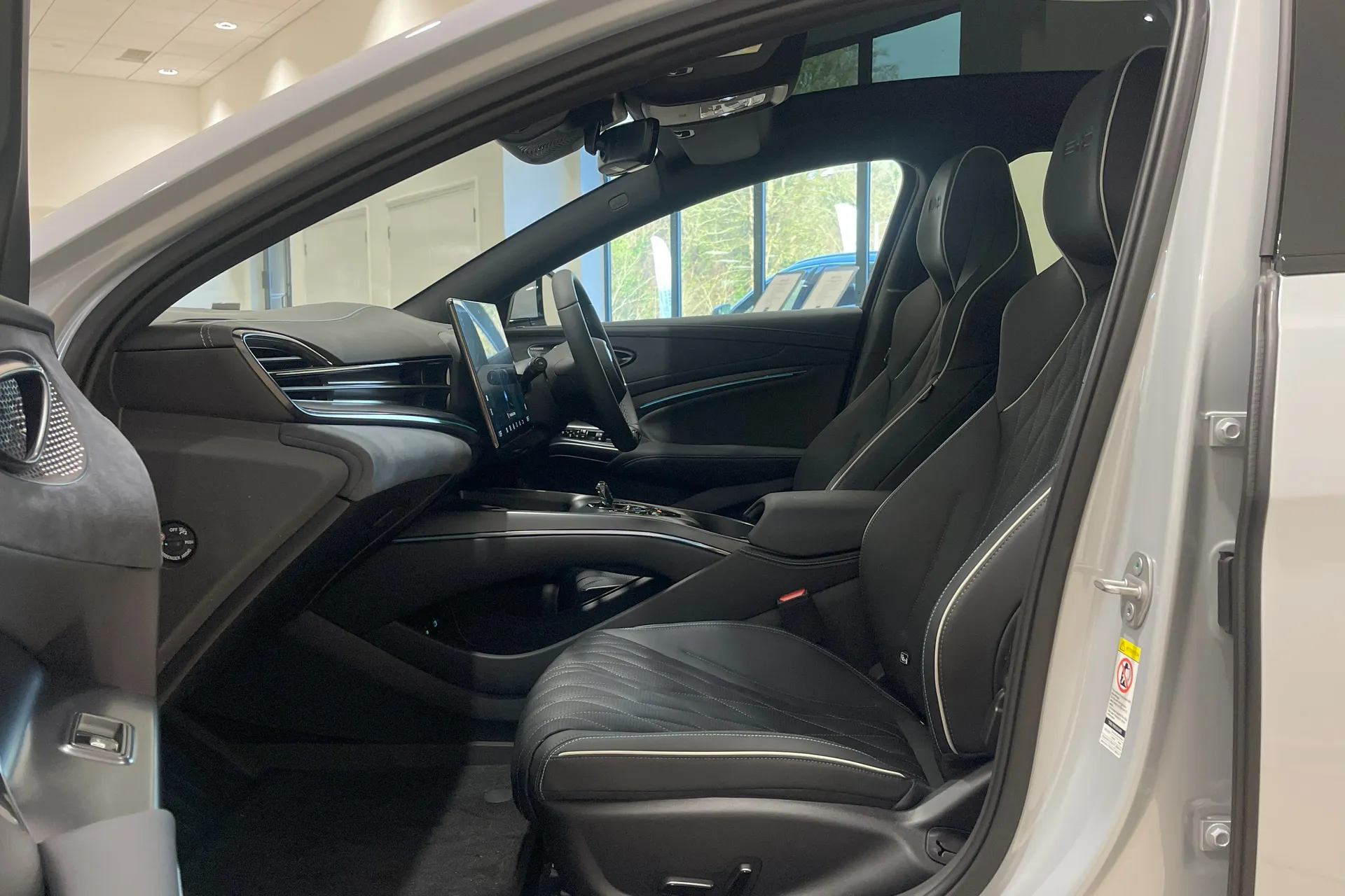 BYD SEAL thumbnail image number 23