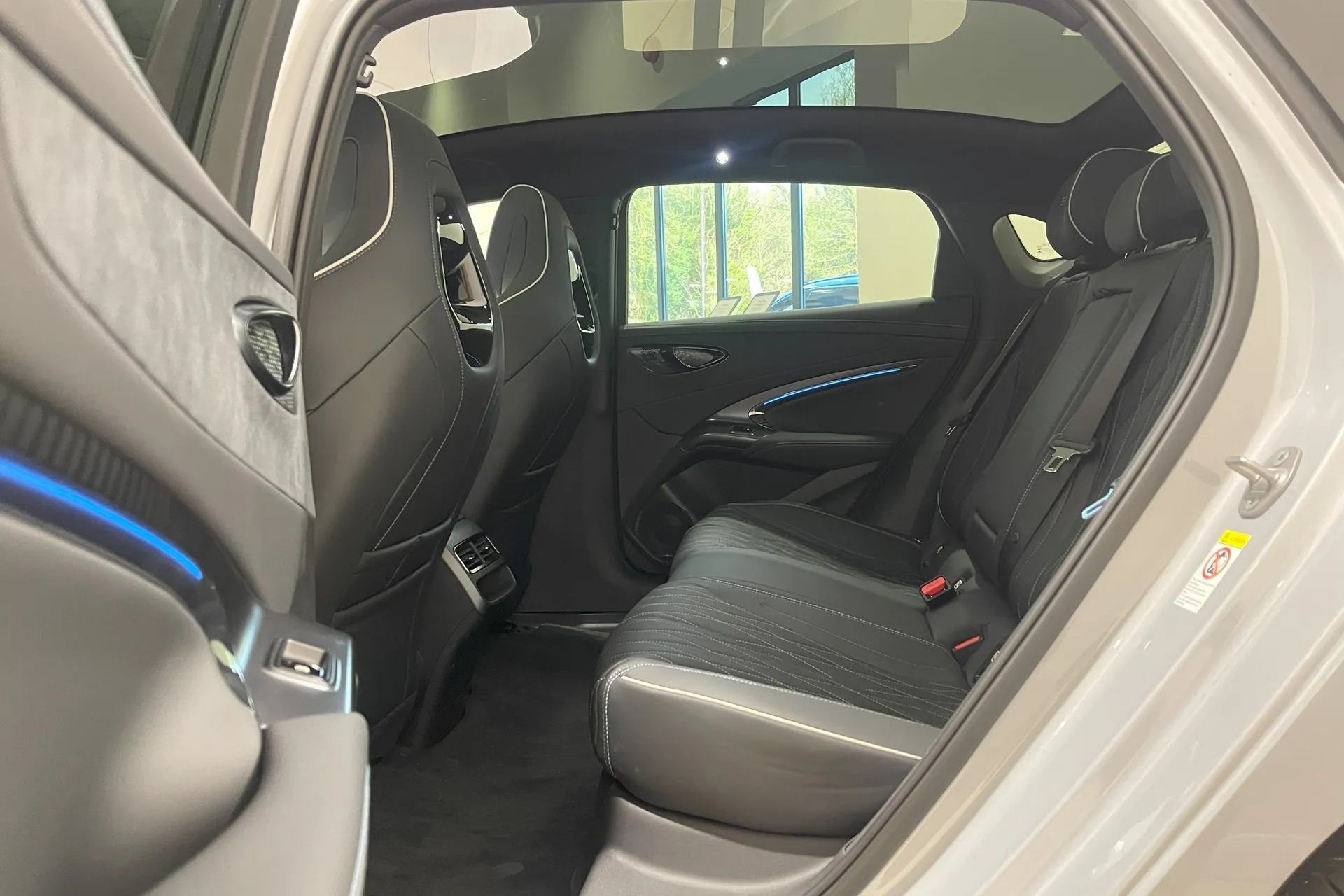 BYD SEAL thumbnail image number 27