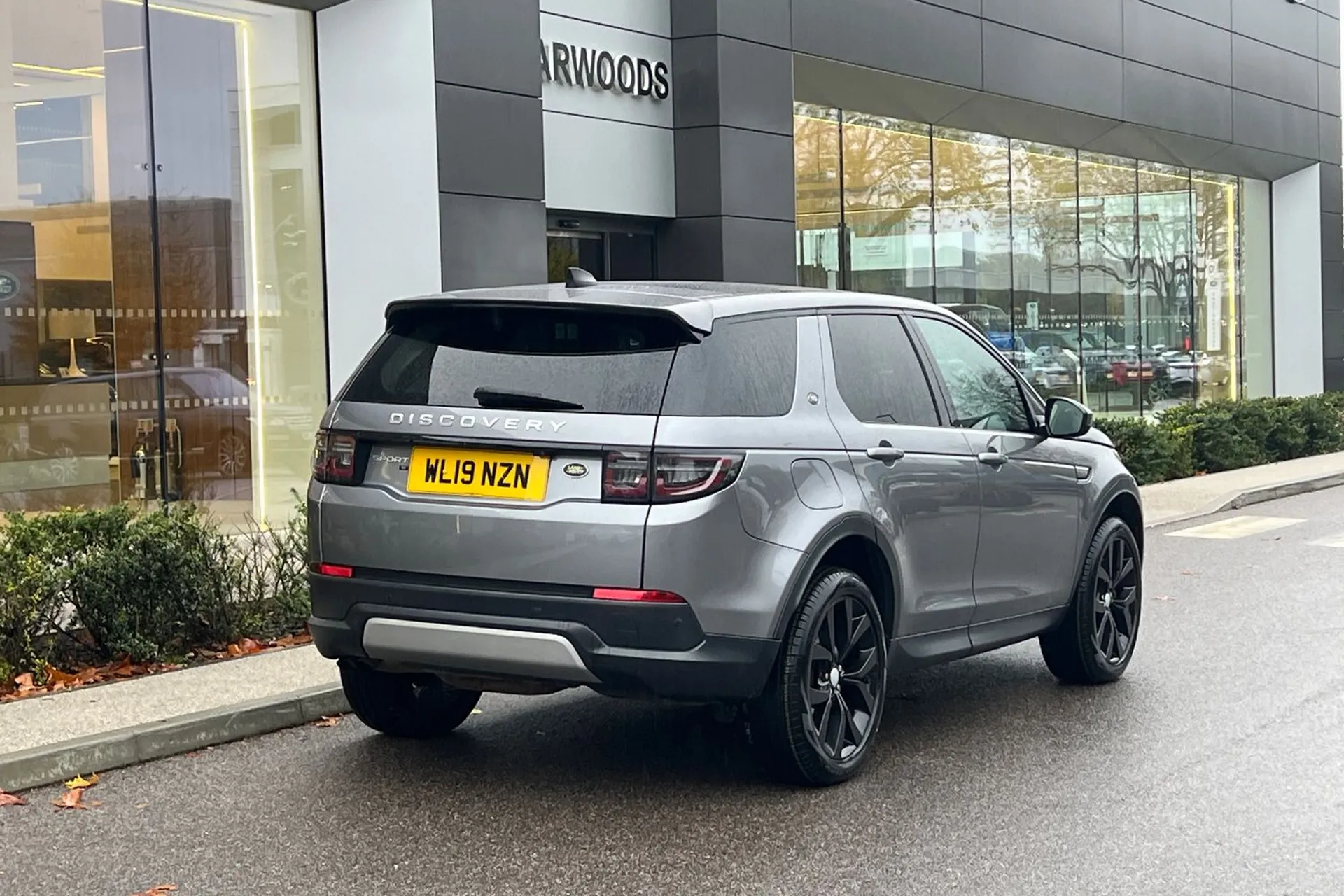 LAND ROVER DISCOVERY SPORT thumbnail image number 9