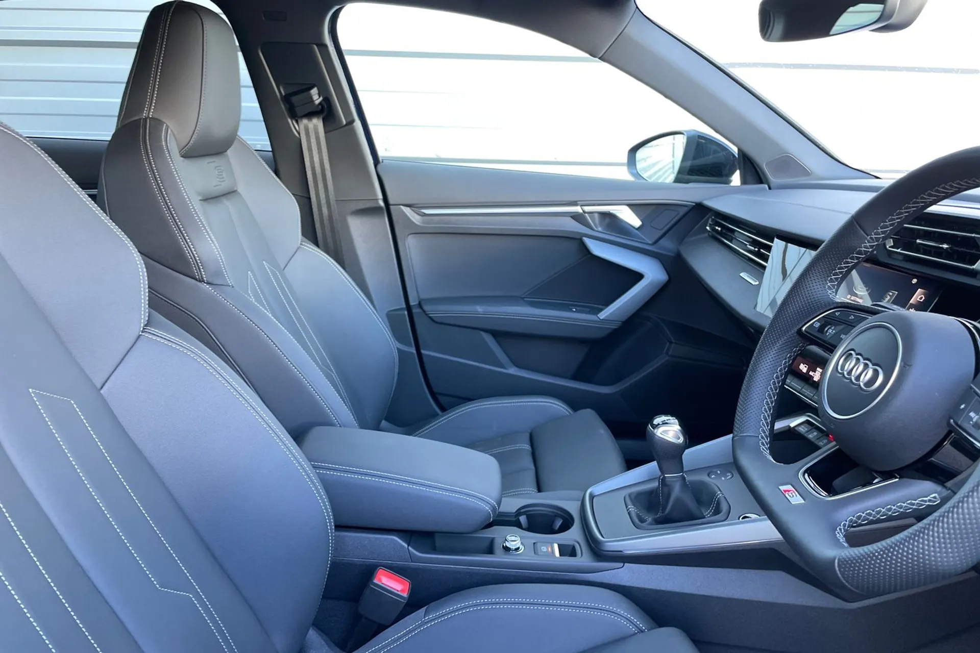 Audi A3 thumbnail image number 26