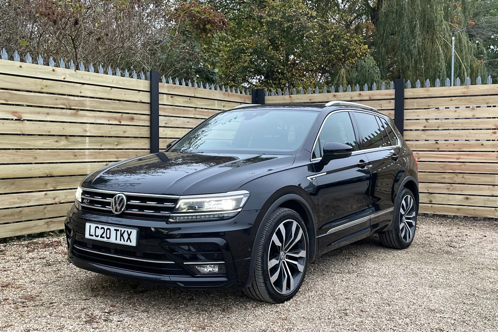 VOLKSWAGEN TIGUAN thumbnail image number 10