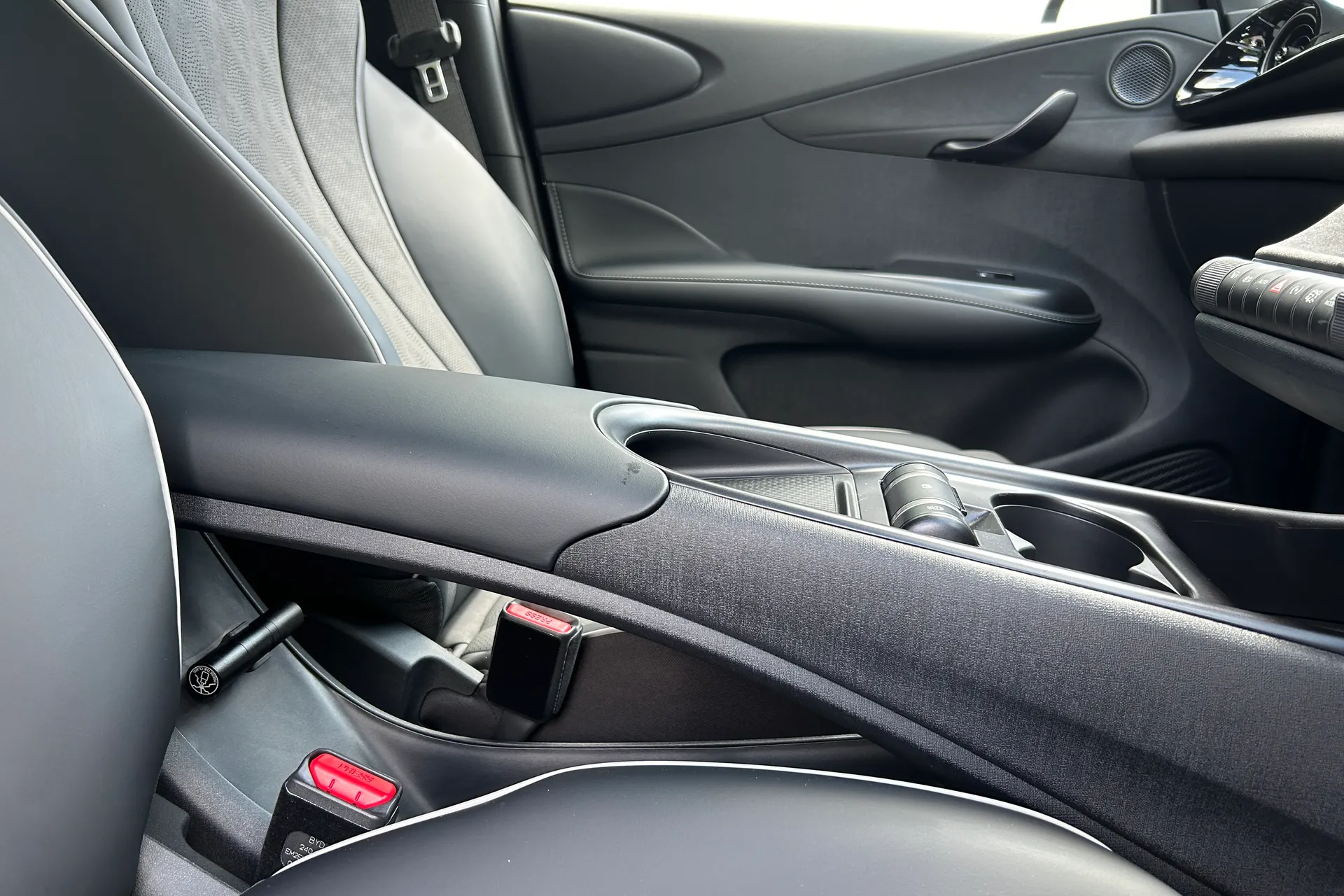 BYD DOLPHIN thumbnail image number 55