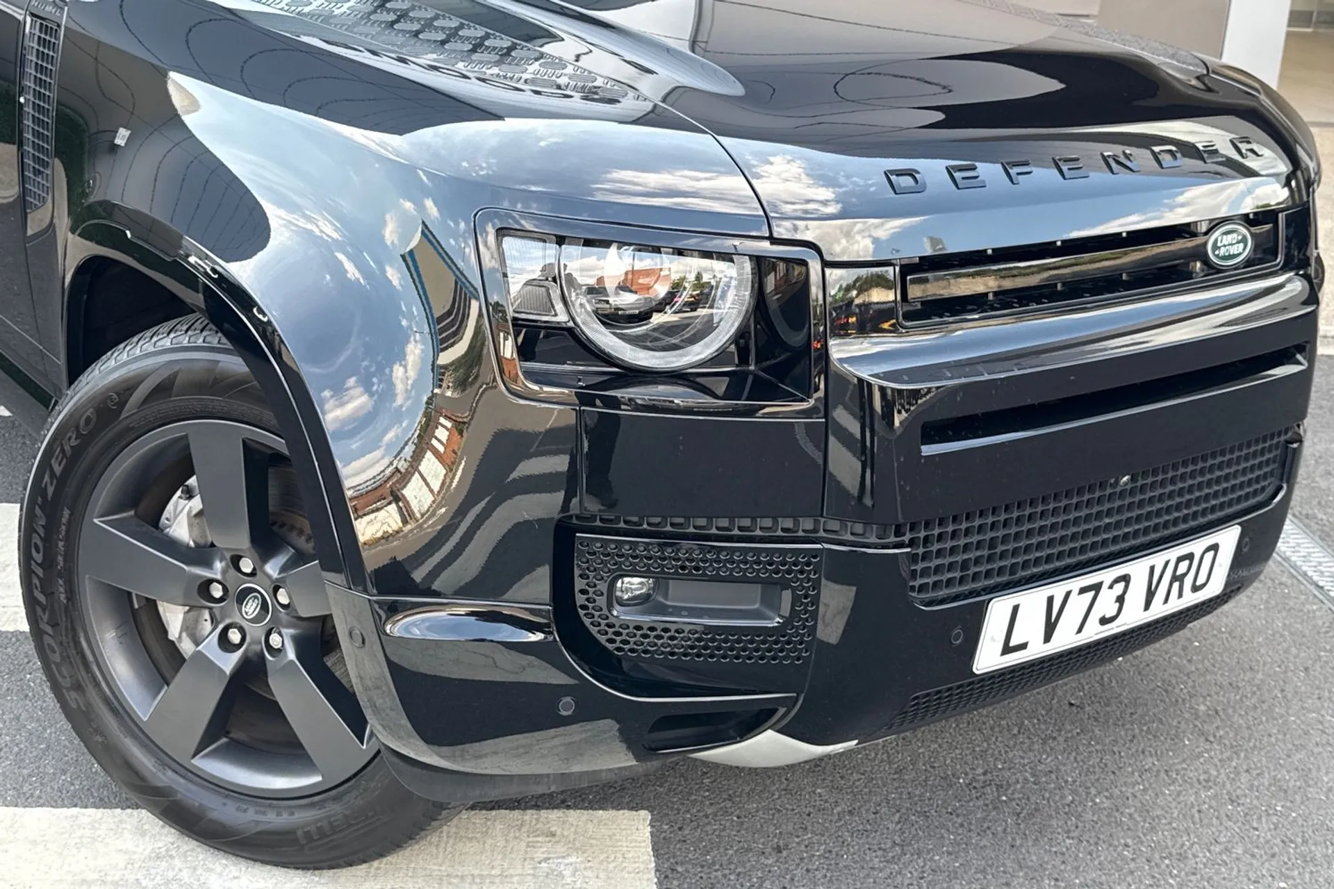 LAND ROVER DEFENDER thumbnail image number 18