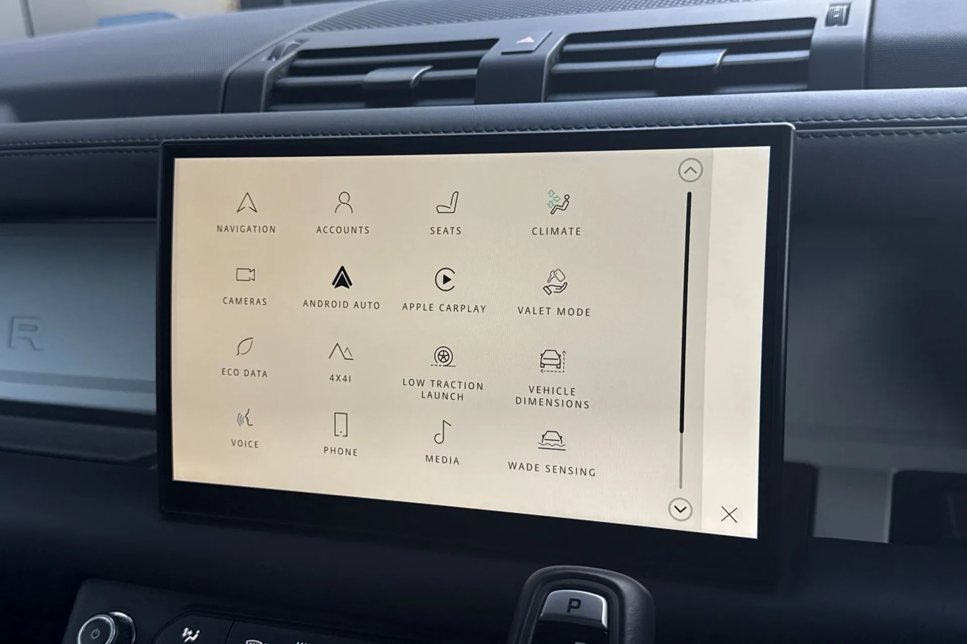 LAND ROVER DEFENDER thumbnail image number 64