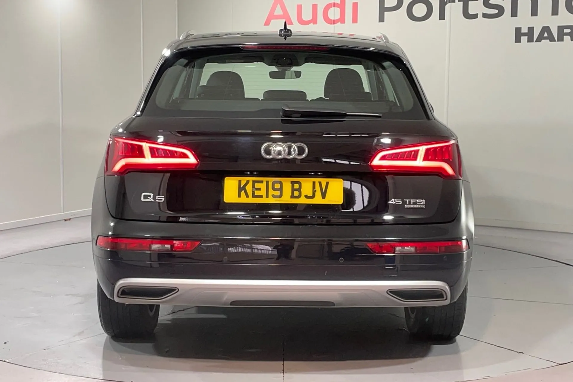 Audi Q5 thumbnail image number 8