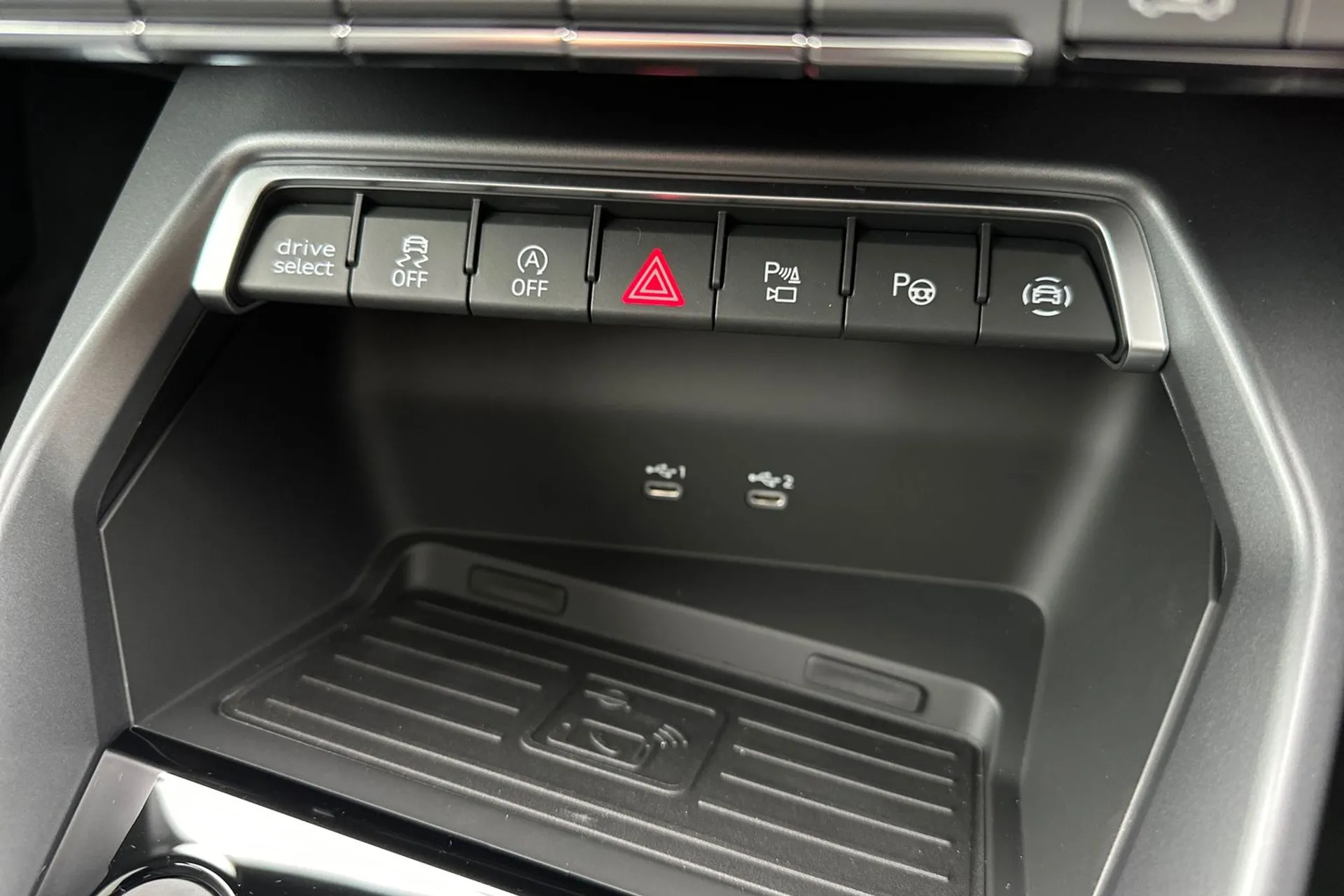 Audi A3 thumbnail image number 12