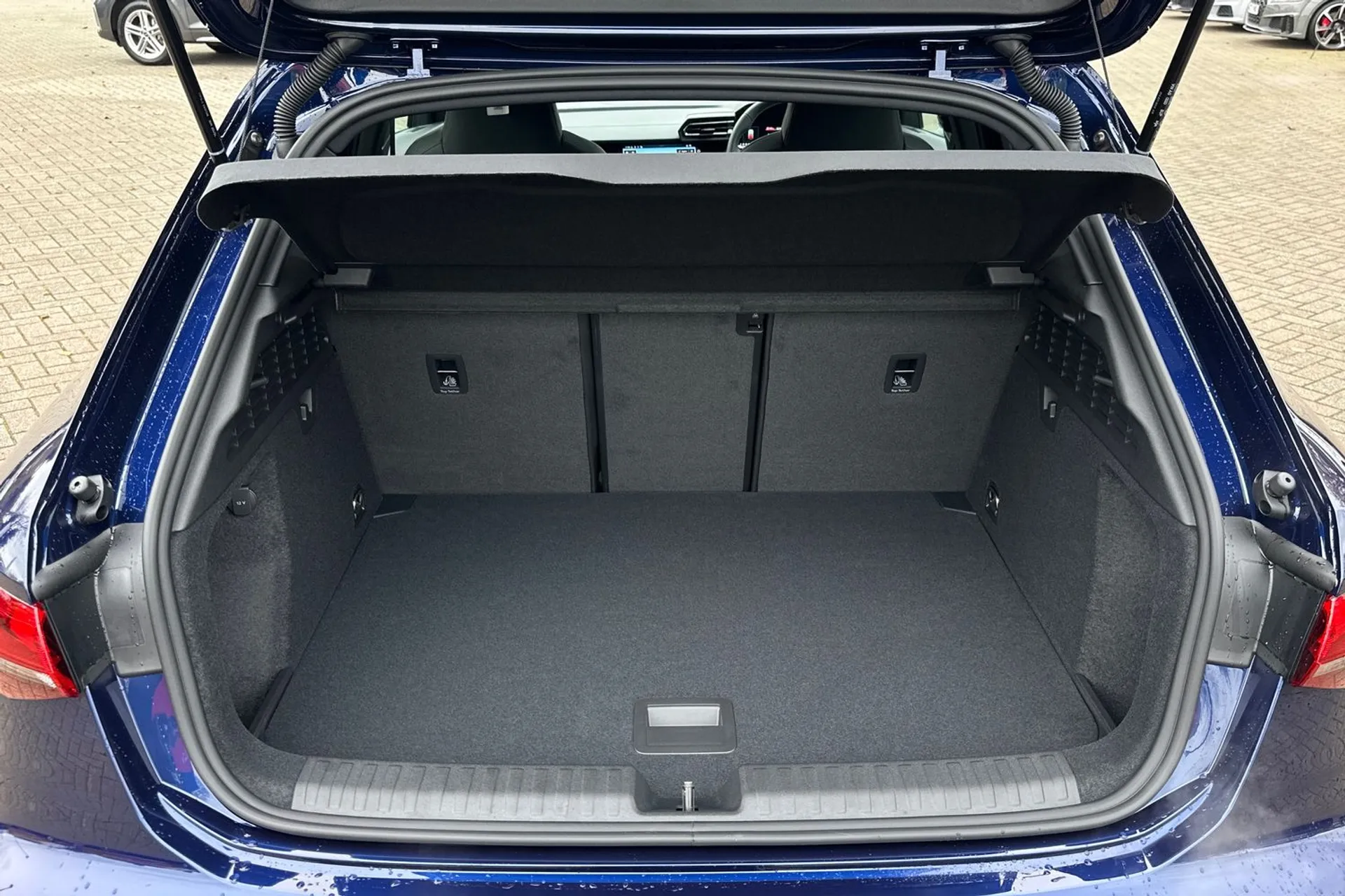 Audi A3 thumbnail image number 29