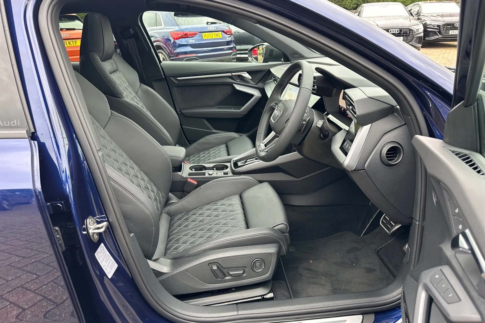 Audi A3 thumbnail image number 23