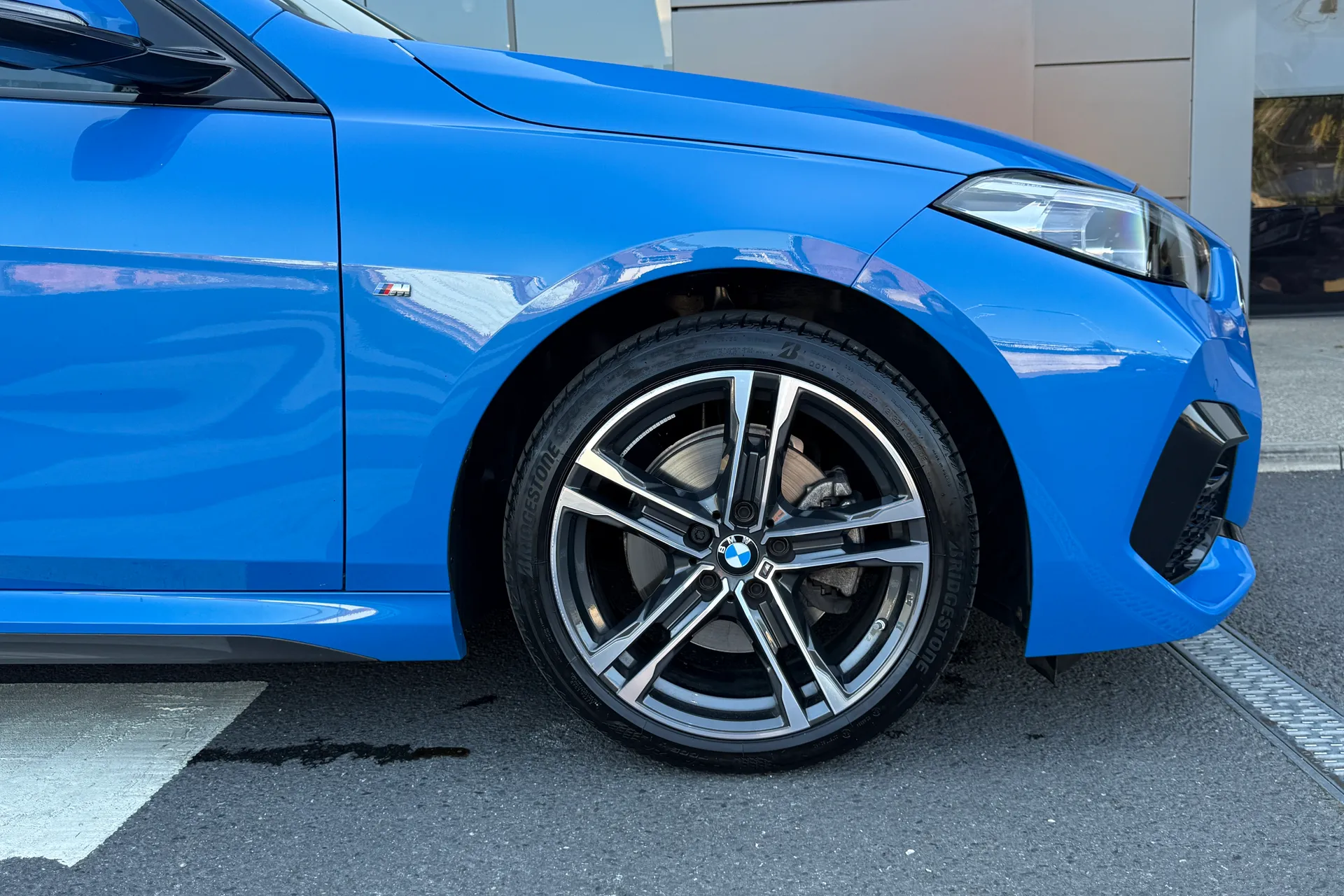 BMW 2 SERIES thumbnail image number 16
