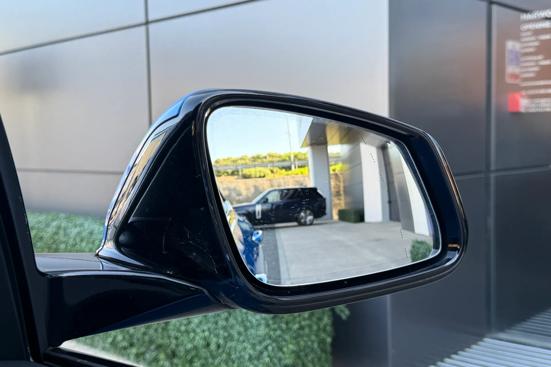 BMW 2 SERIES thumbnail image number 28