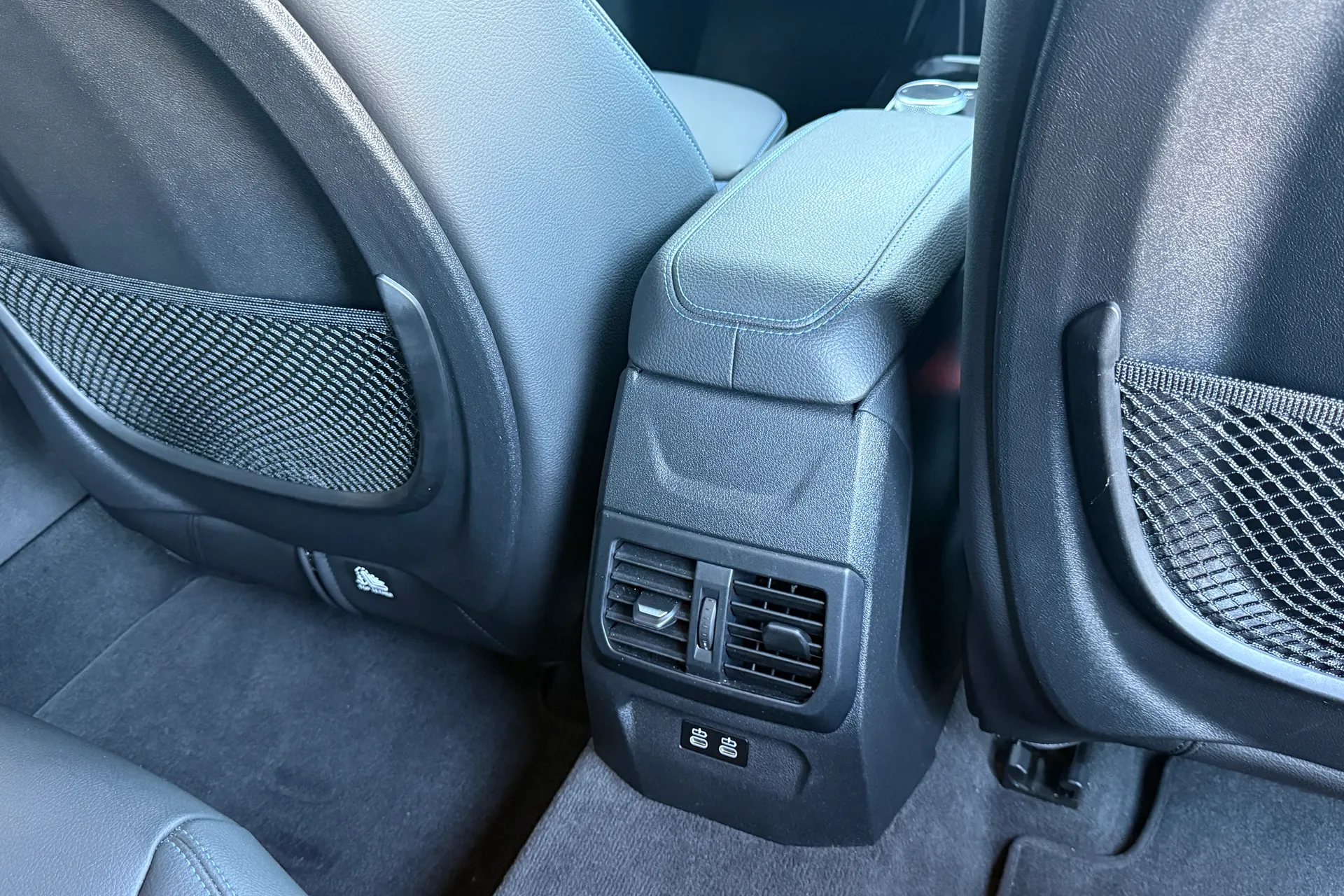 BMW 2 SERIES thumbnail image number 31
