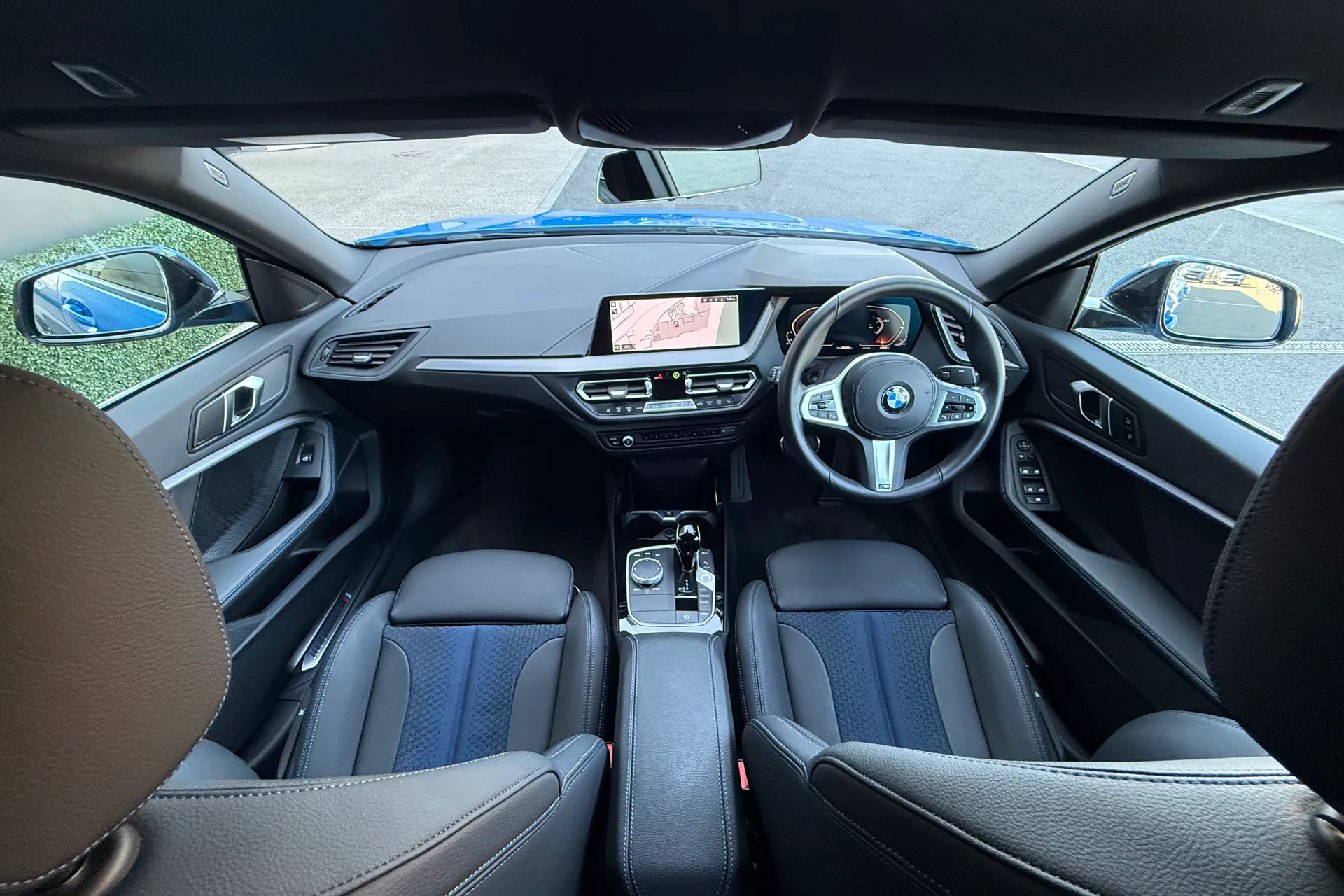 BMW 2 SERIES thumbnail image number 3