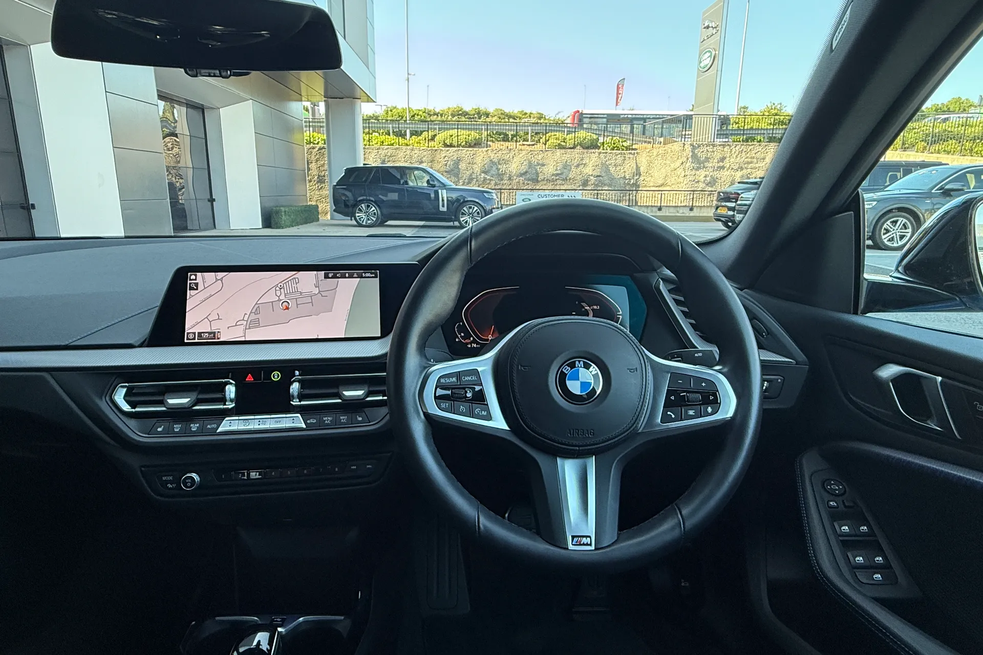 BMW 2 SERIES thumbnail image number 44