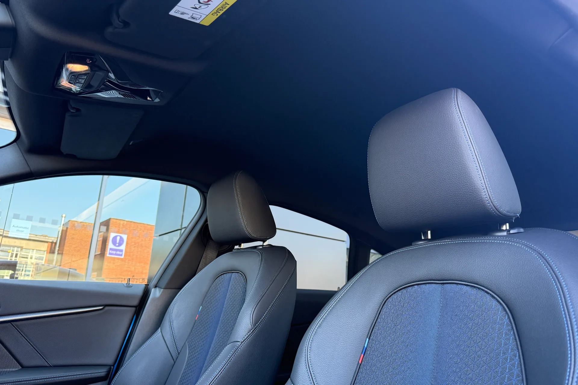 BMW 2 SERIES thumbnail image number 35