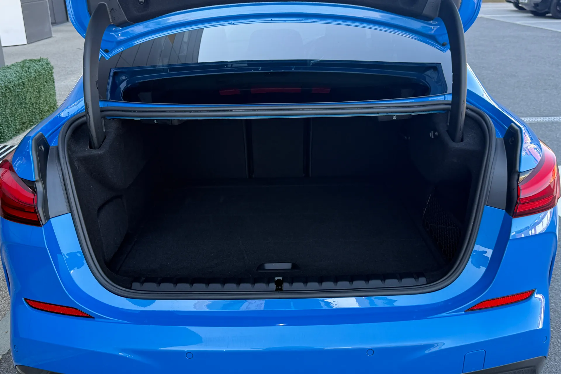BMW 2 SERIES thumbnail image number 49